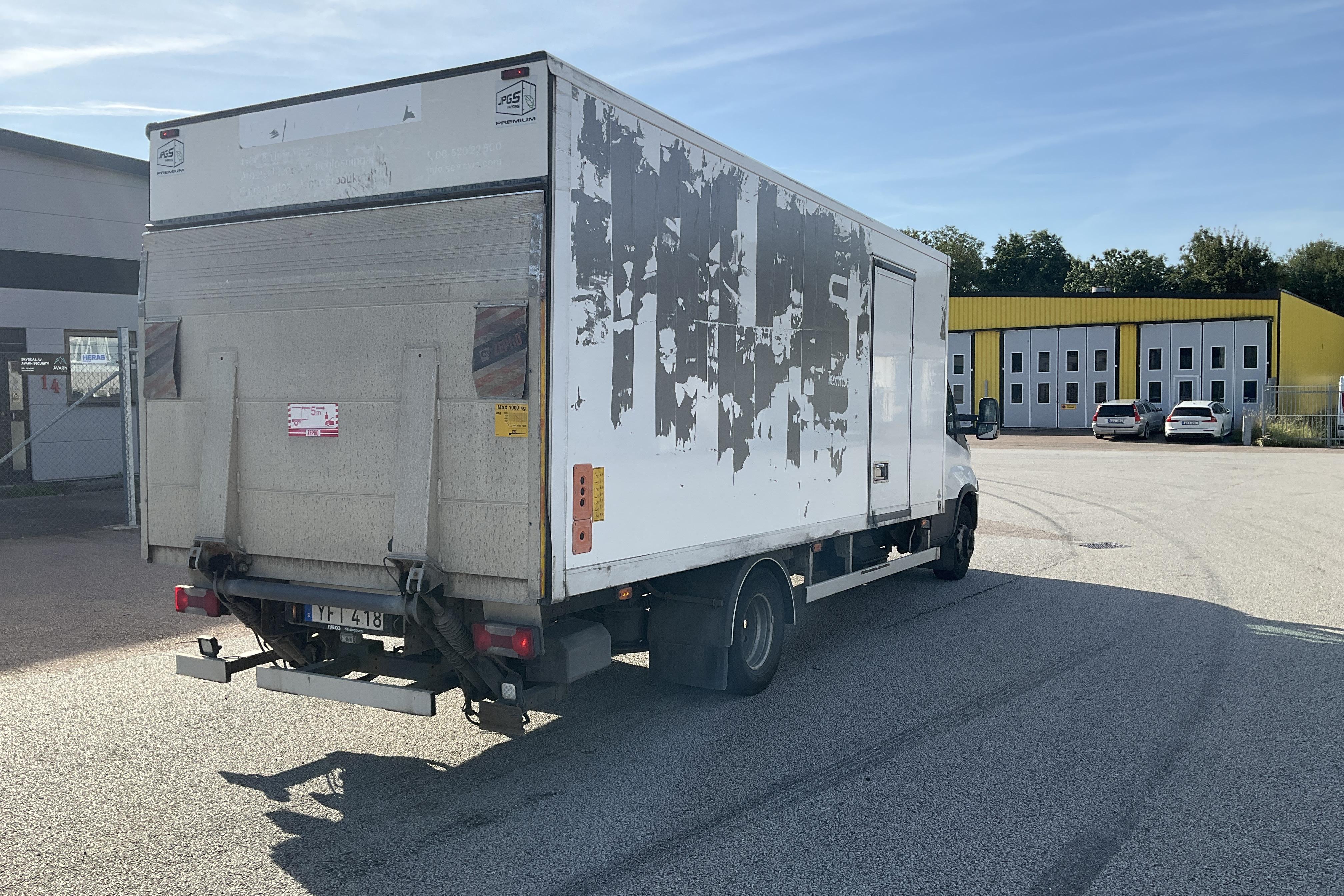 Iveco Daily 70 - 240 129 km - Automat - vit - 2017