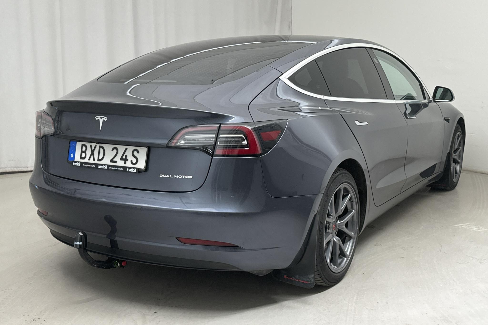 Tesla Model 3 Long Range Dual Motor AWD - 6 538 mil - Automat - grå - 2020