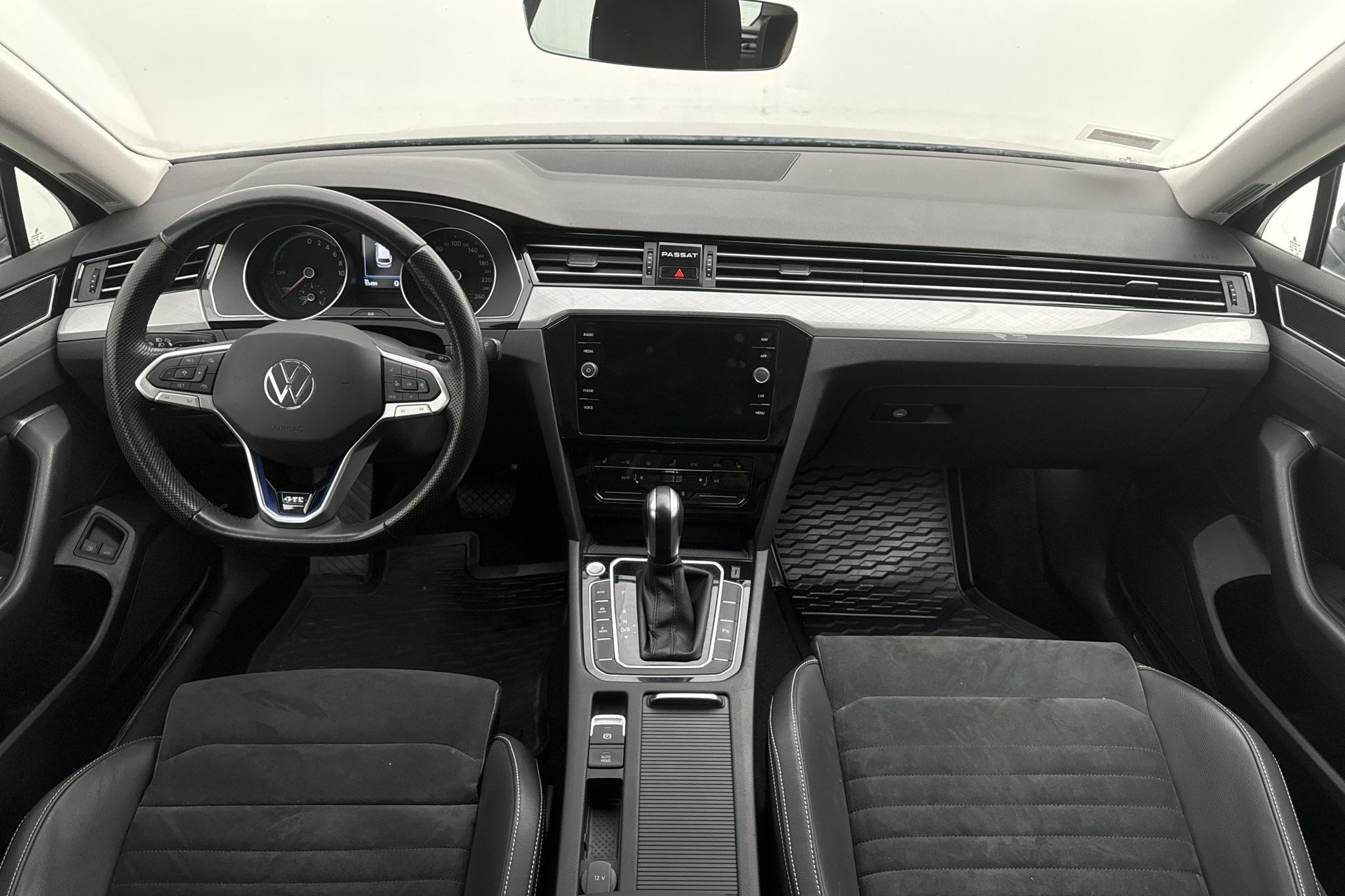 VW Passat 1.4 GTE Sportscombi (218hk) - 55 490 km - Automatyczna - Dark Grey - 2021