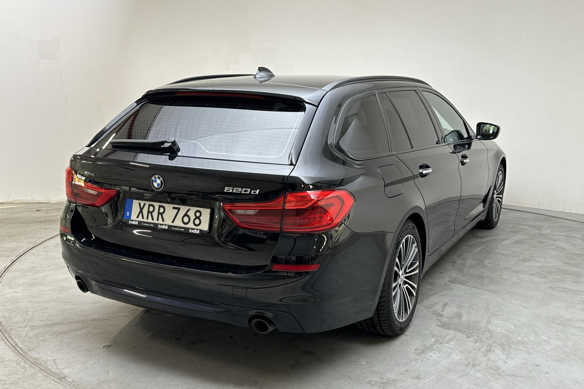 BMW 520d xDrive Touring, G31 (190hk) - 9 777 mil - Automat - svart - 2018