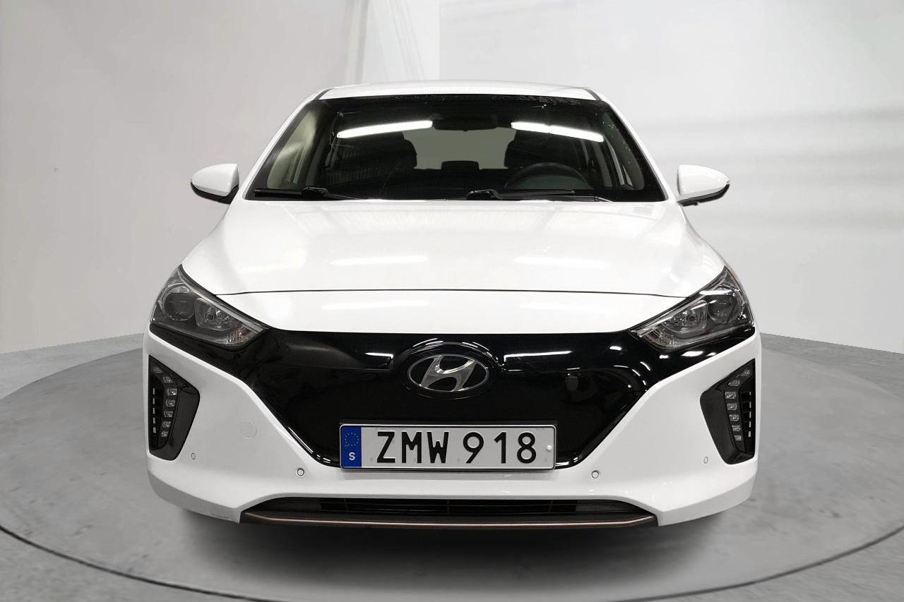 Hyundai IONIQ Electric (120hk) - 26 420 km - Automatyczna - biały - 2019