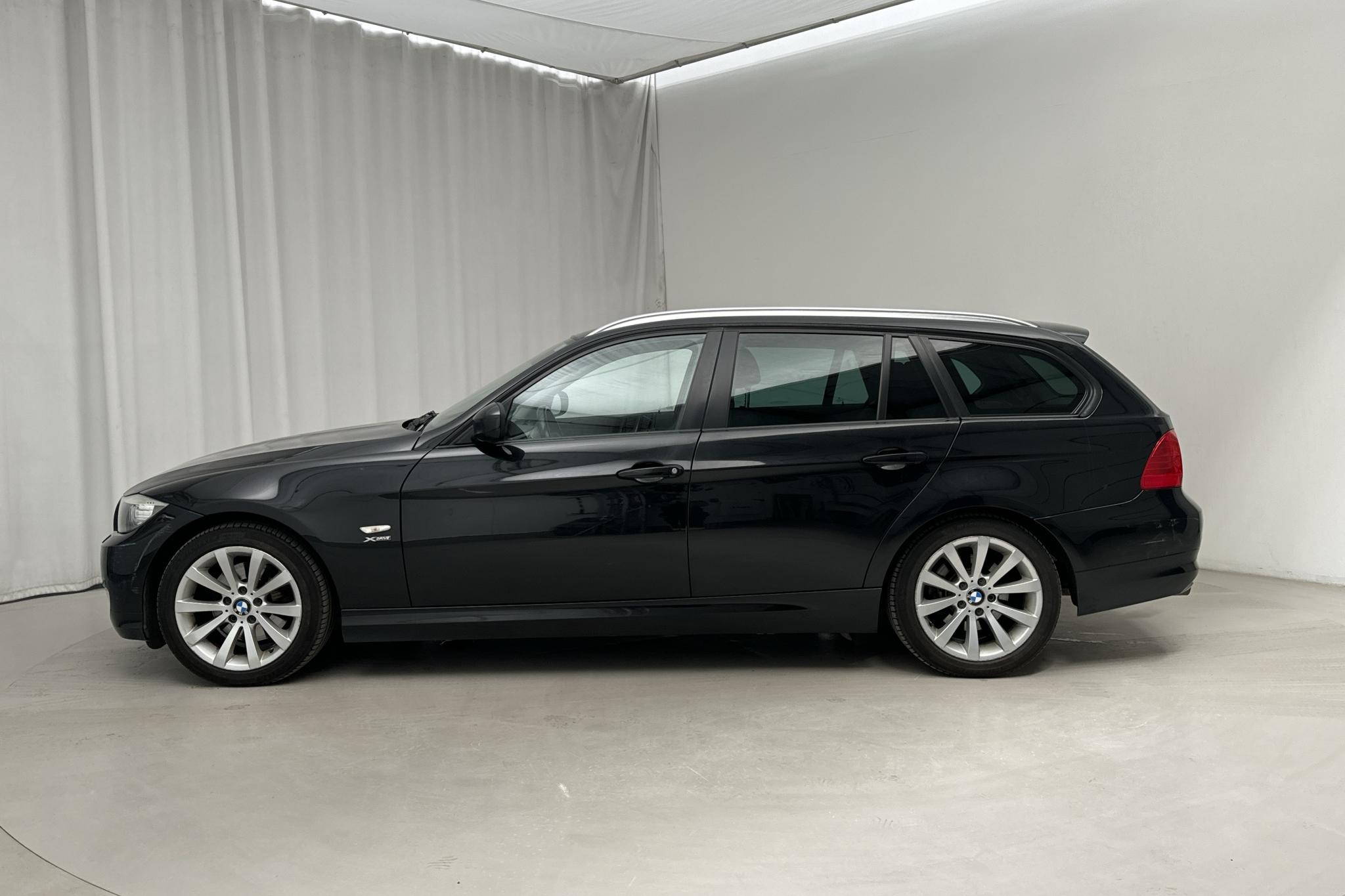 BMW 320d xDrive Touring, E91 (184hk) - 152 980 km - Automatic - black - 2011