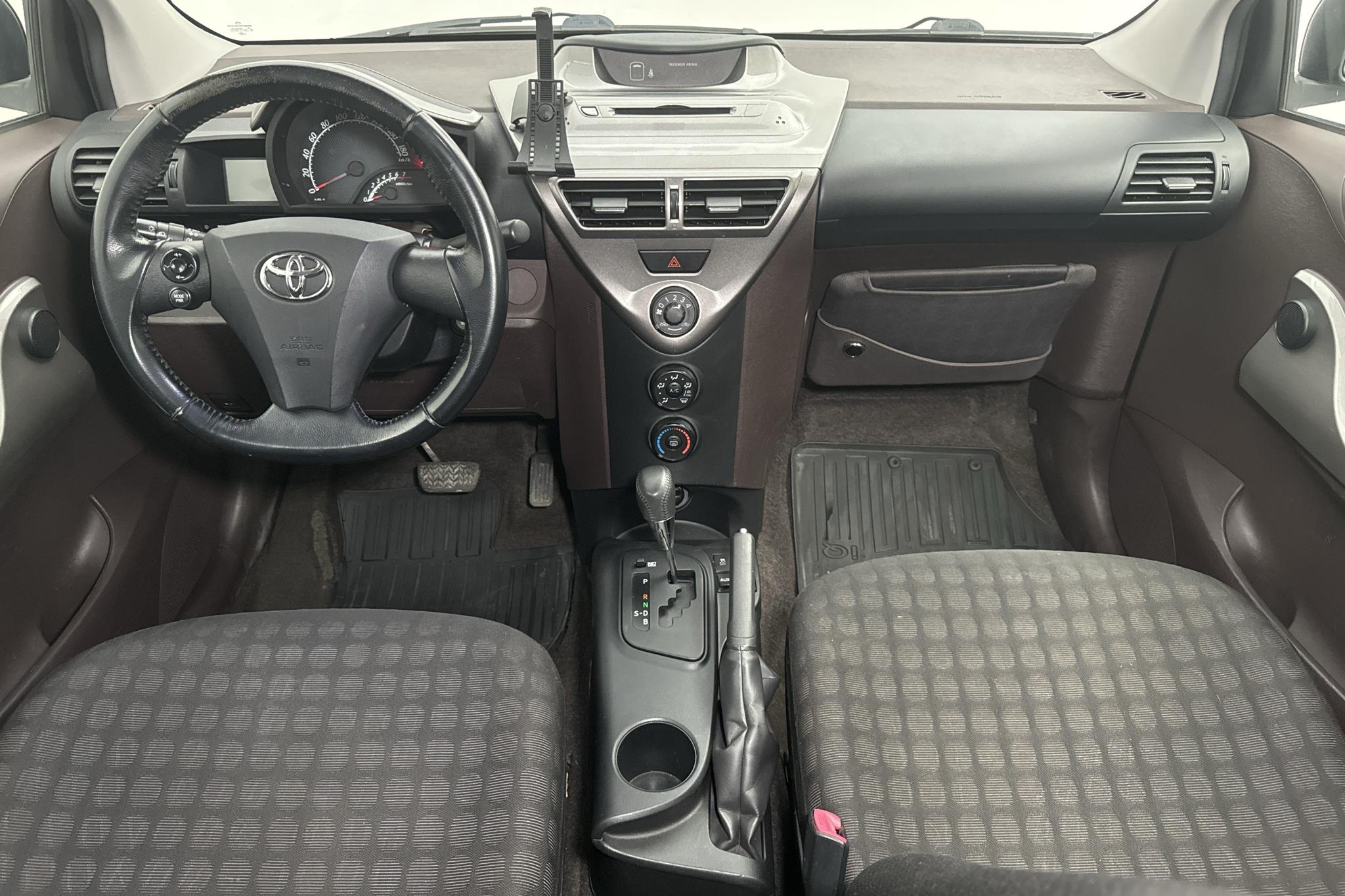 Toyota iQ 1.0 (68hk) - 119 570 km - Automatic - 2009
