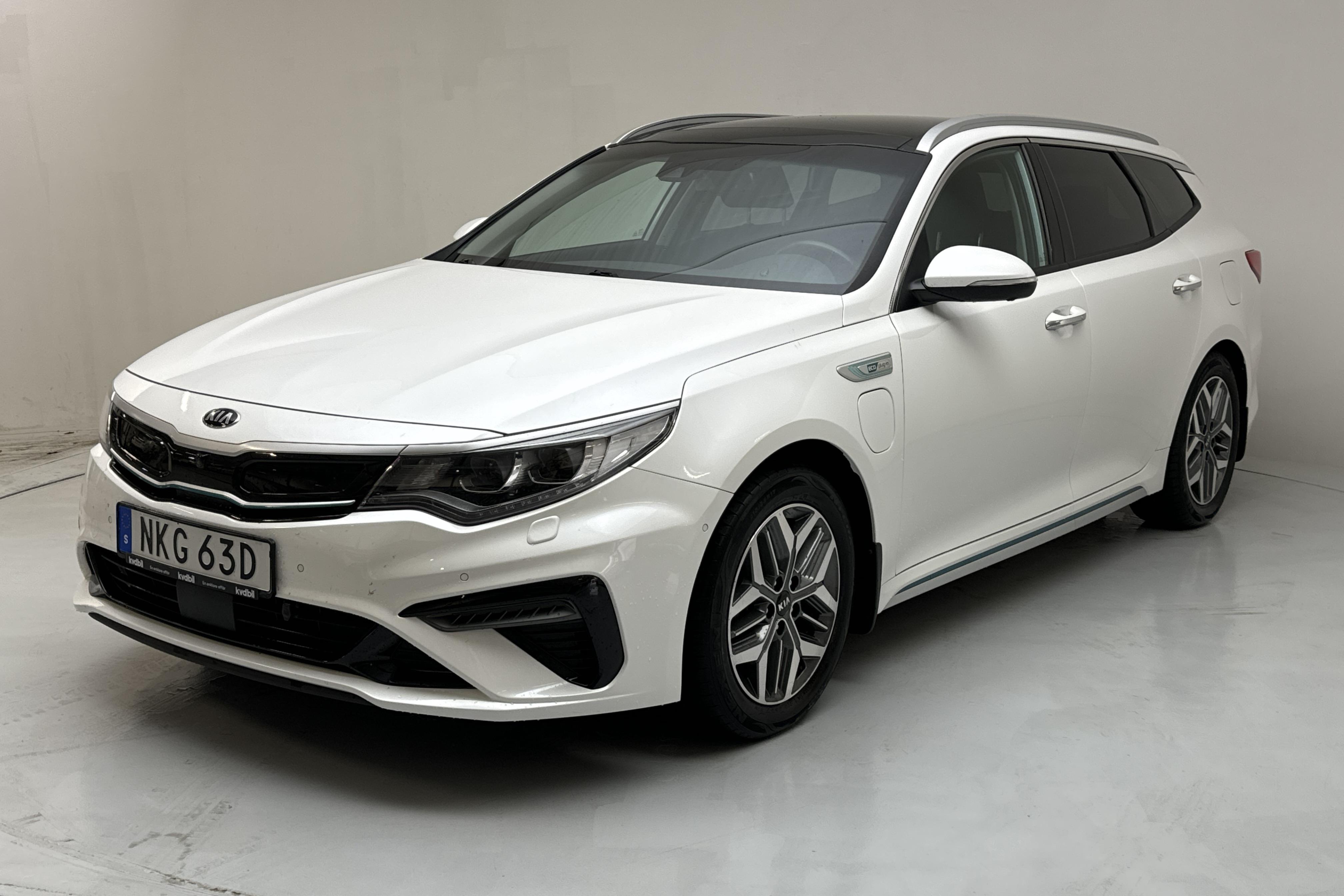 KIA Optima 2.0 GDi Plug-in Hybrid SW (205hk) - 7 556 mil - Automat - vit - 2020