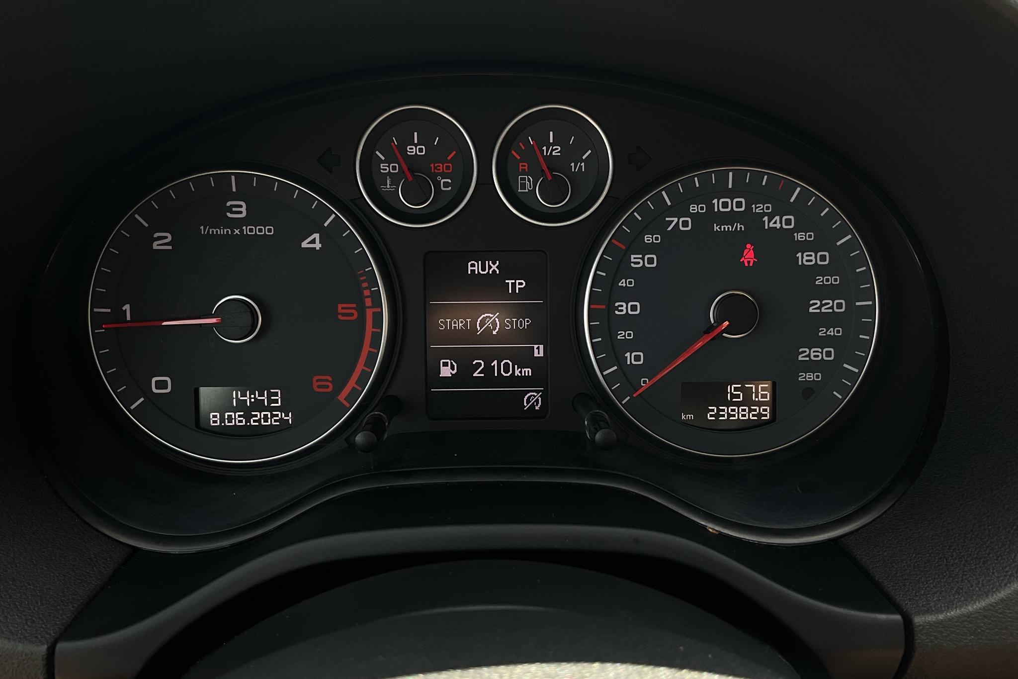 Audi A3 2.0 TDI Sportback quattro (140hk) - 239 820 km - Käsitsi - sinine - 2011