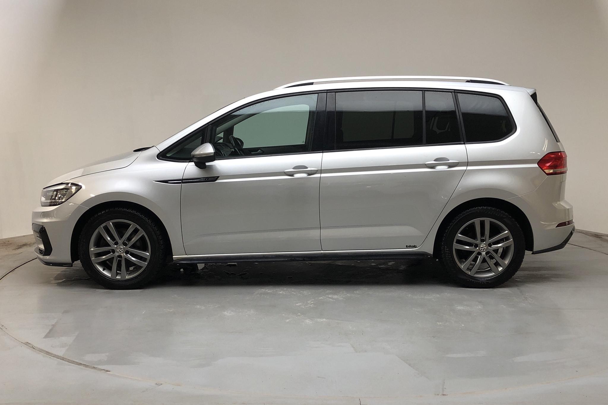VW Touran 1.4 TSI (150hk) - 51 280 km - Automatic - silver - 2018