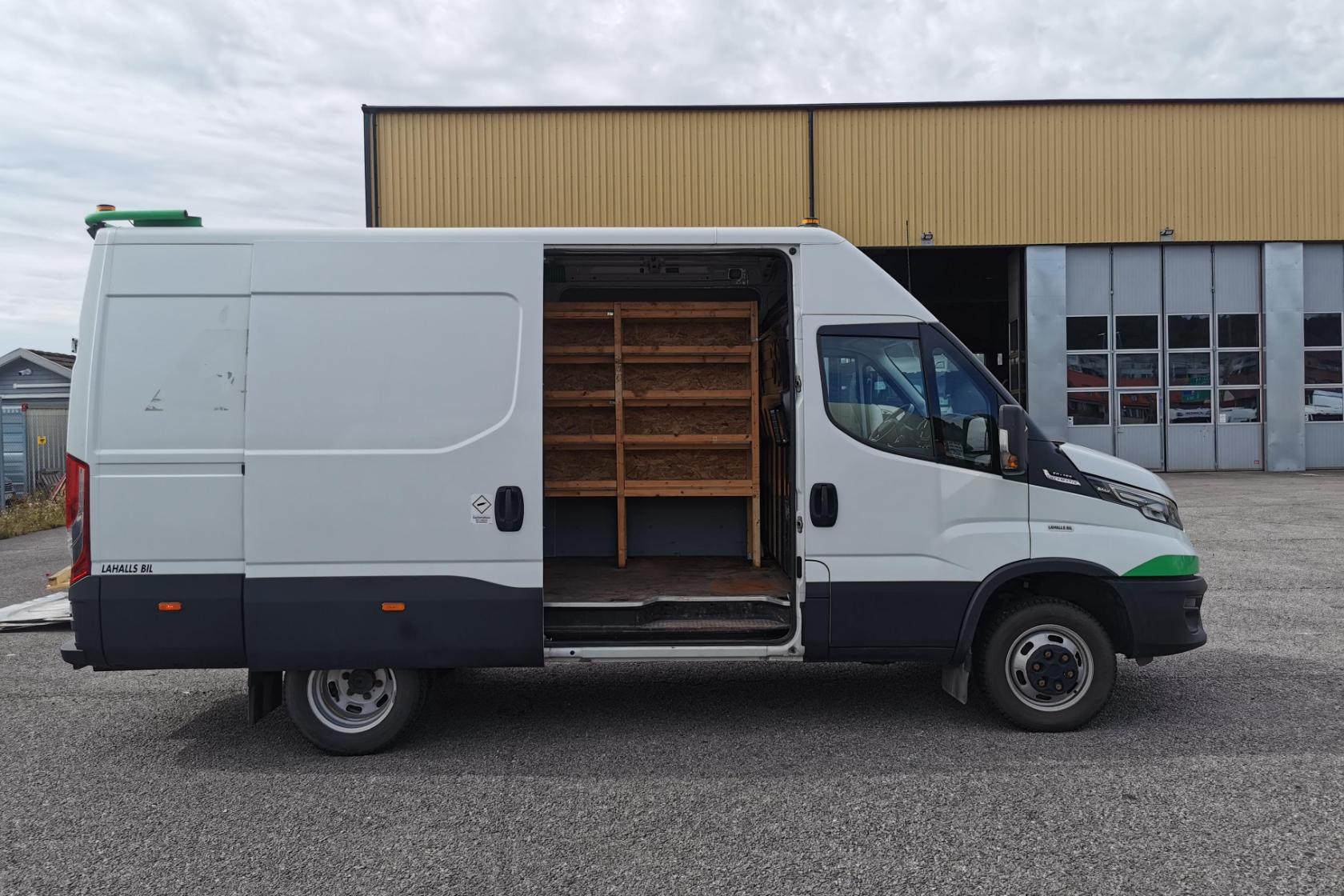 Iveco DAILY 50 - 35 016 km - Automatyczna - biały - 2021