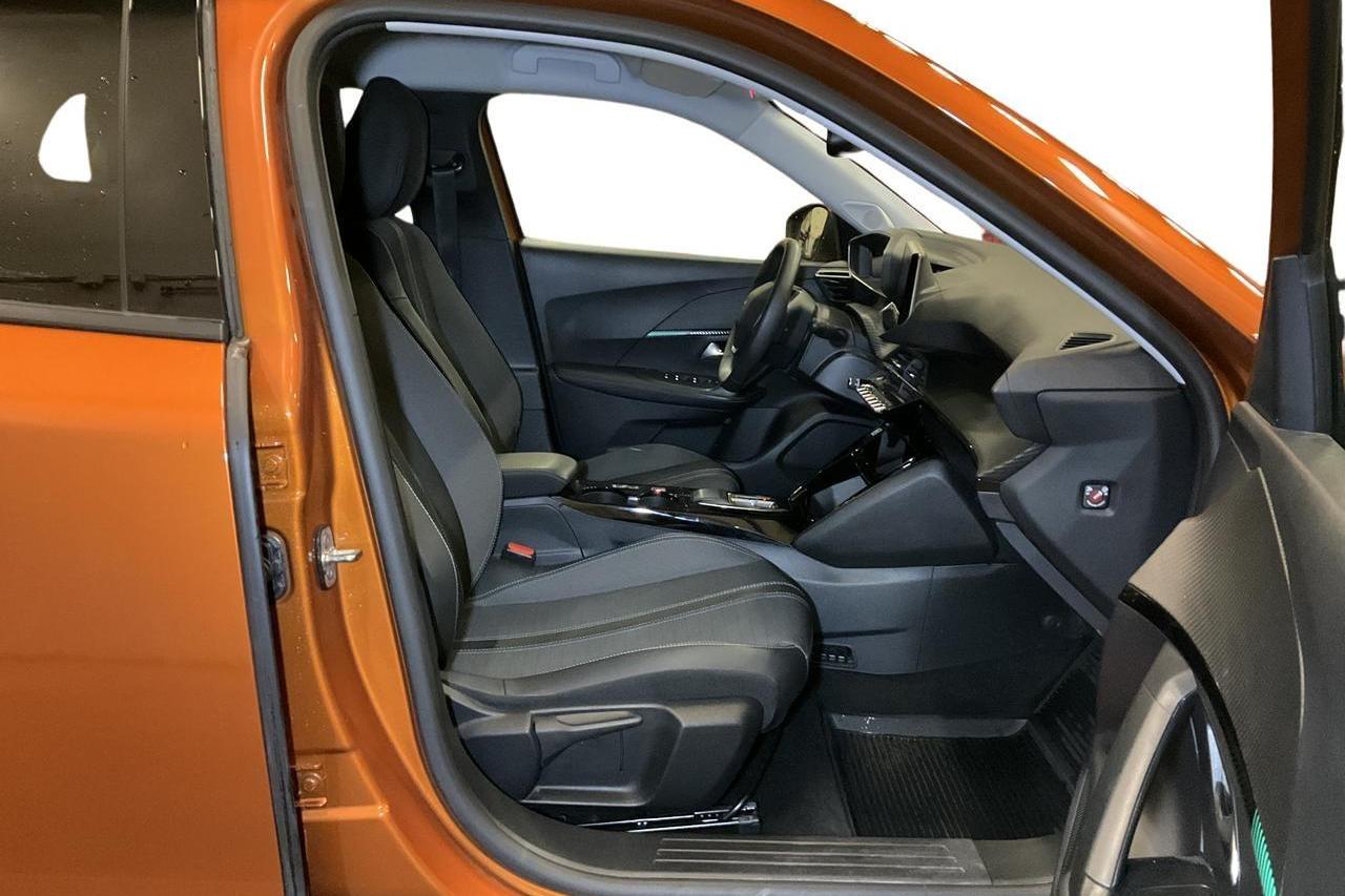 Peugeot e-2008 50 kWh (136hk) - 3 764 mil - Automat - orange - 2022