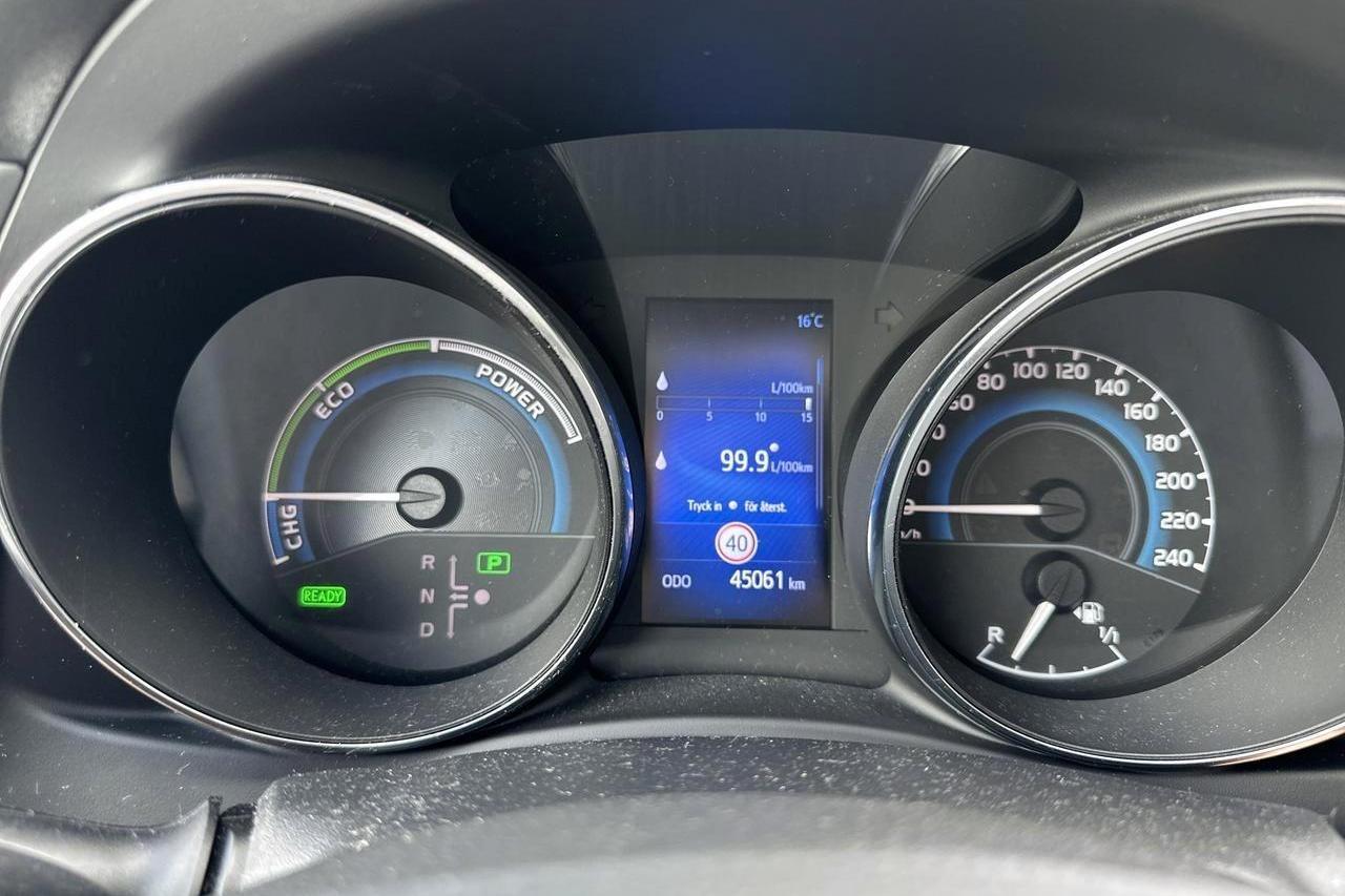 Toyota Auris 1.8 HSD 5dr (99hk) - 45 060 km - Automaattinen - Dark Grey - 2018