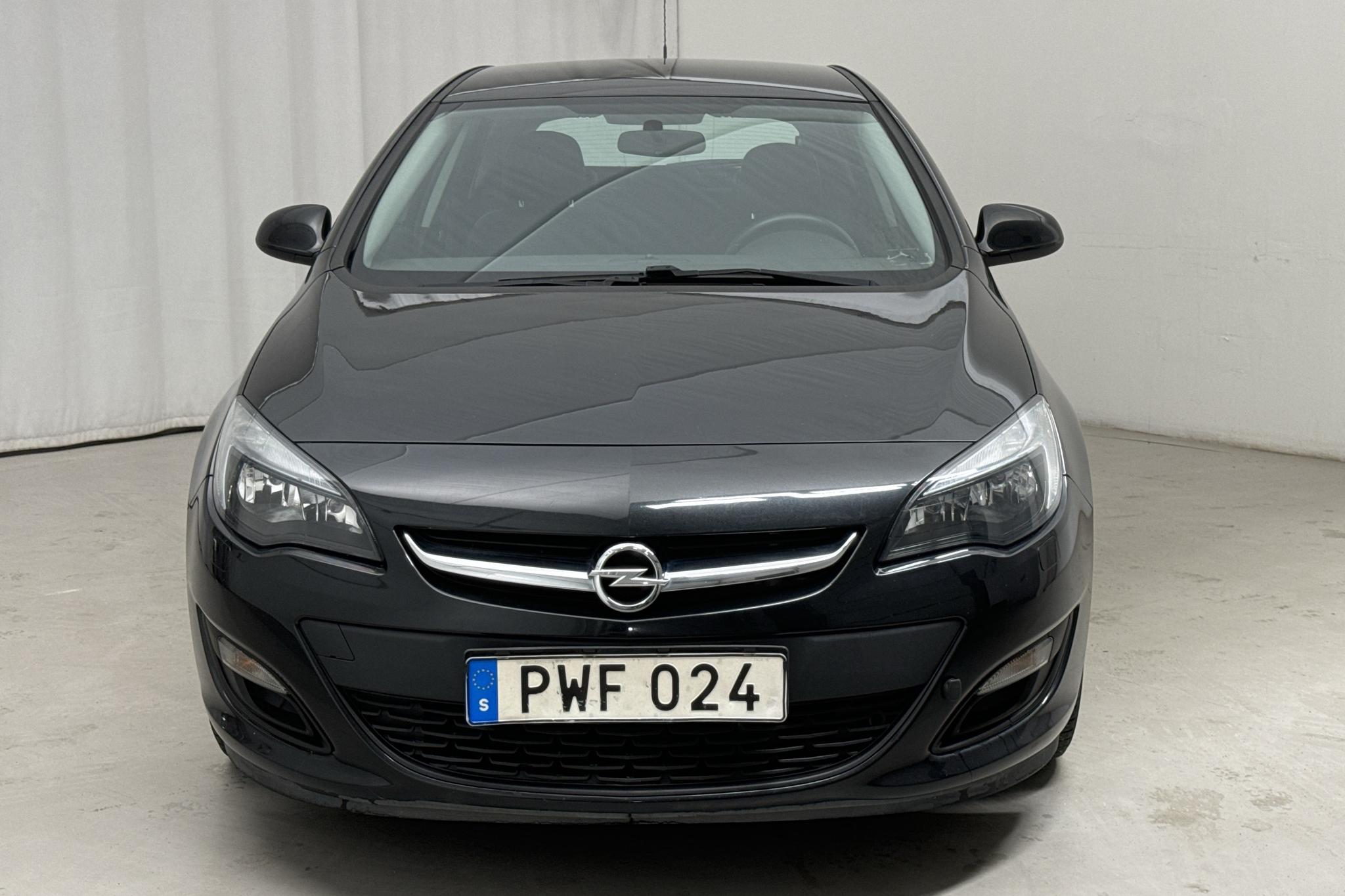 Opel Astra 1.4 Turbo ECOTEC 5dr (140hk) - 83 710 km - Manuaalinen - musta - 2014