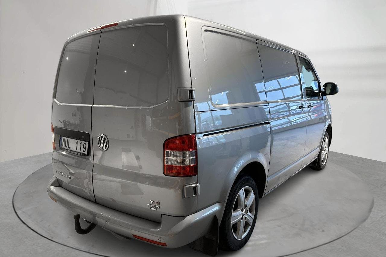 VW Transporter T5 2.0 TDI 4MOTION (180hk) - 24 663 mil - Automat - Light Brown - 2013