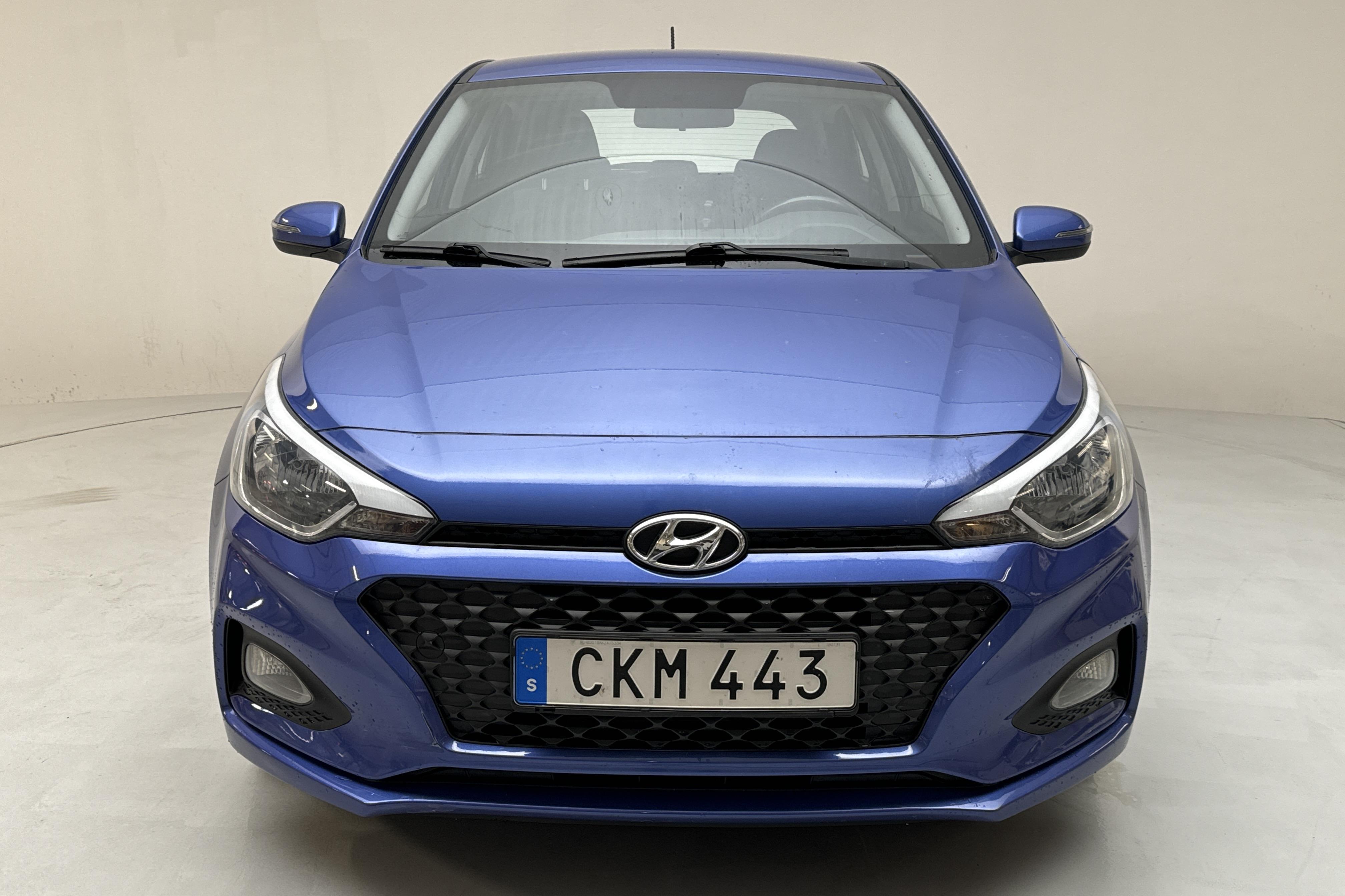 Hyundai i20 1.2 (75hk) - 76 140 km - Manualna - niebieski - 2019