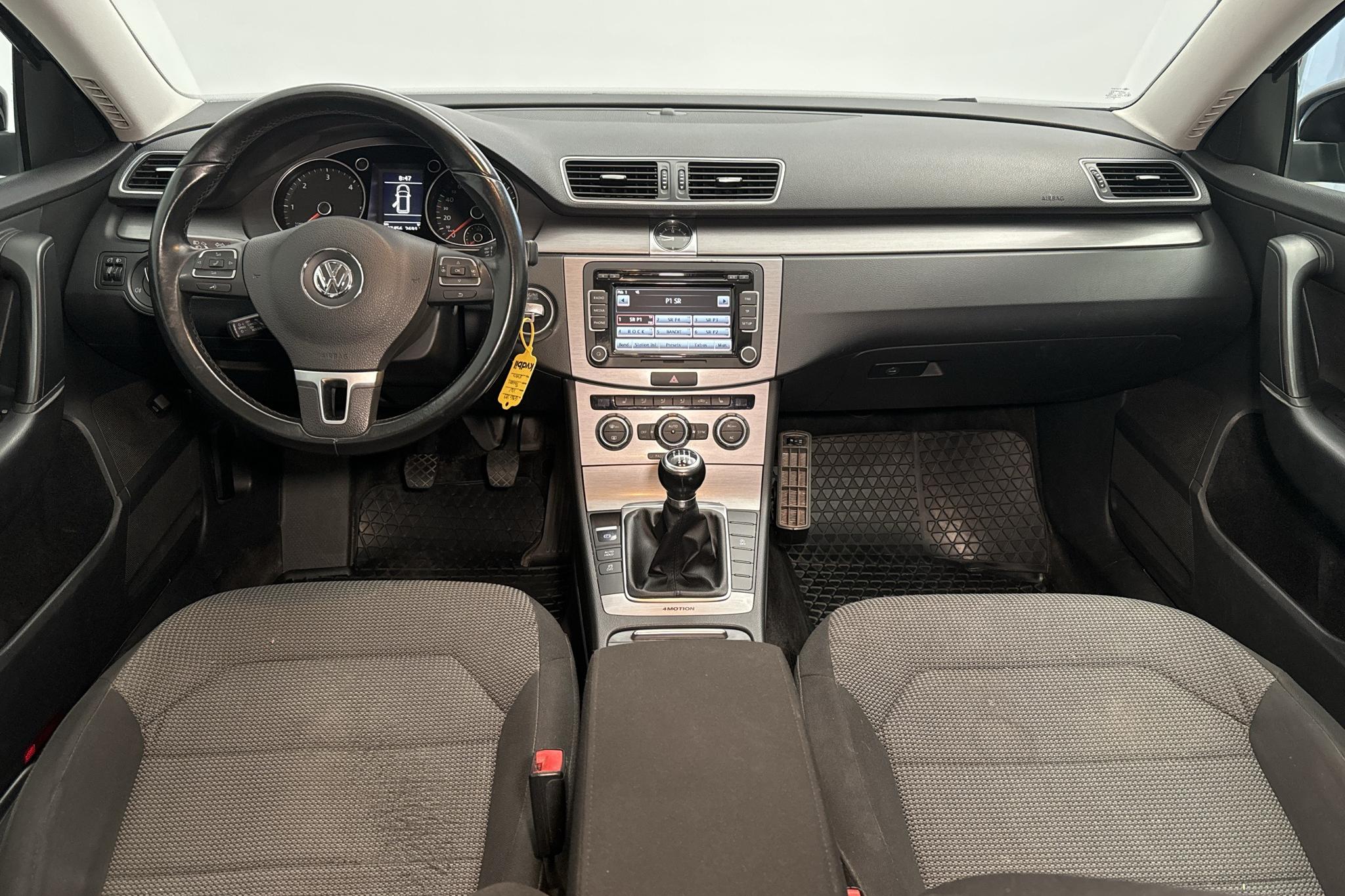 VW Passat 2.0 TDI BlueMotion Technology Variant 4Motion (140hk) - 187 450 km - Manualna - czarny - 2012