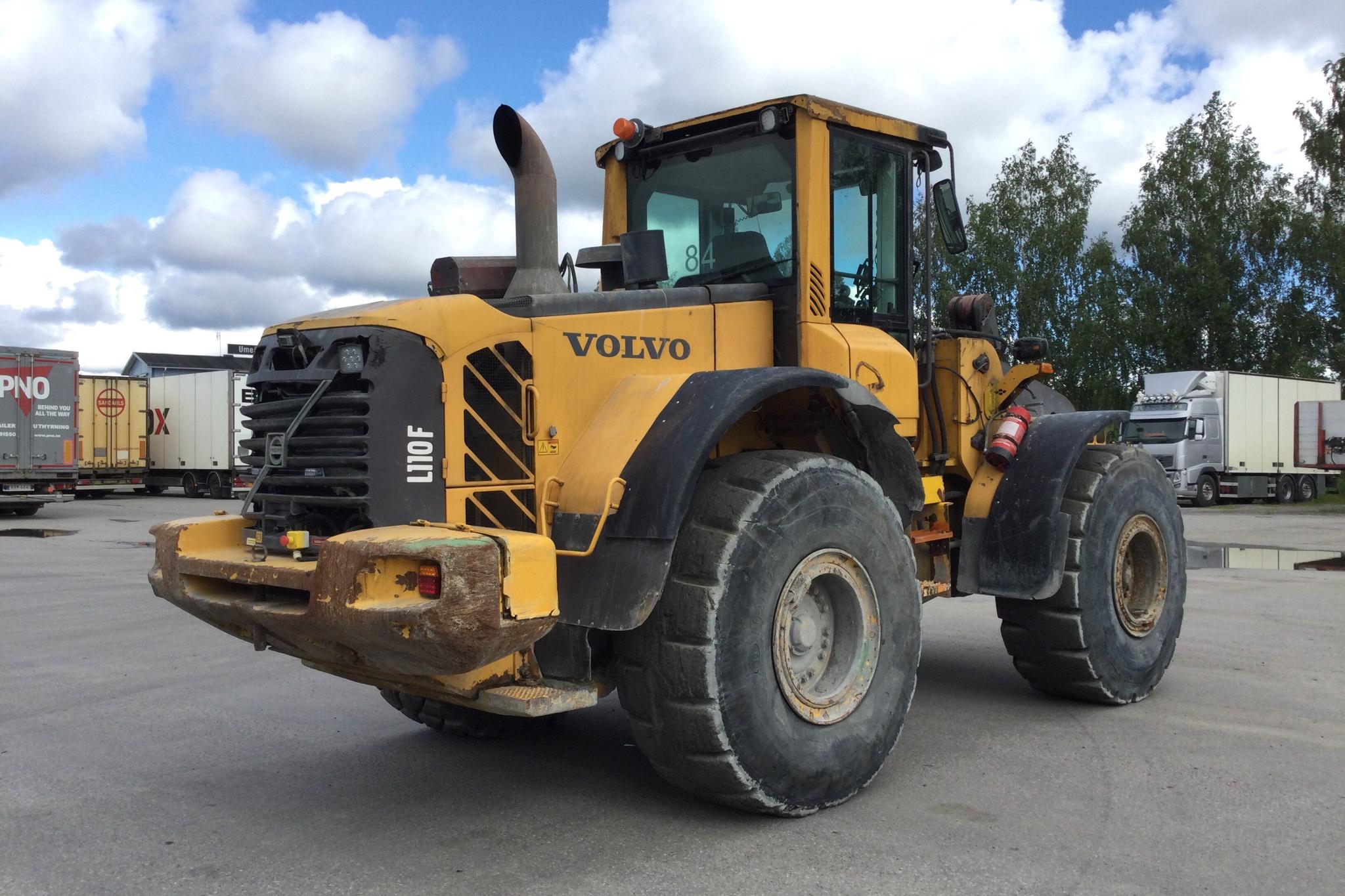 VOLVO L110 F (hjullastare) -  - yellow - 2008