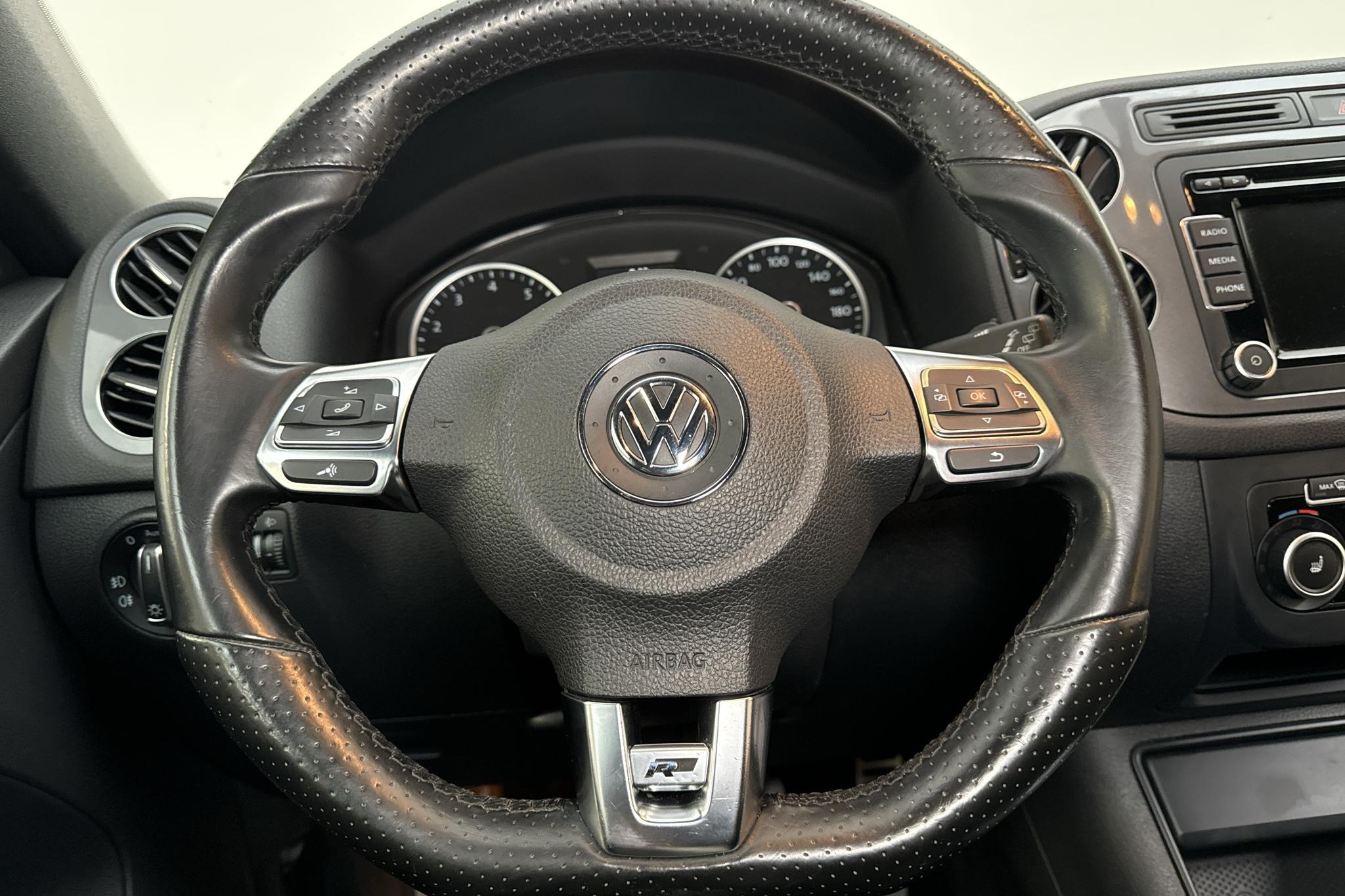 VW Tiguan 1.4 TSI 4MOTION (160hk) - 181 650 km - Manualna - biały - 2014