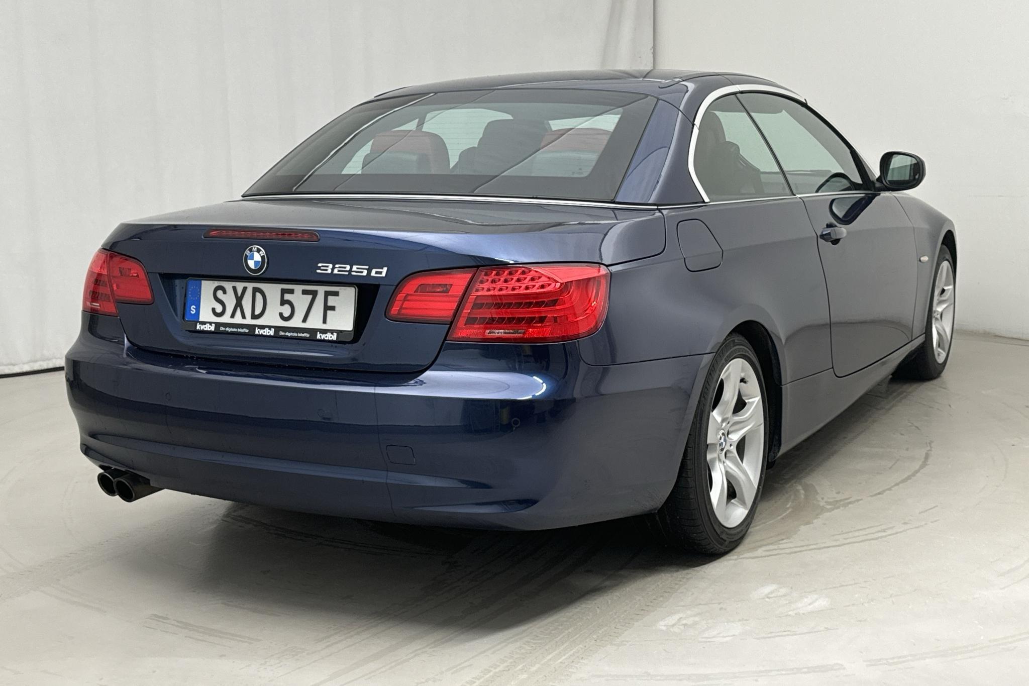 BMW 325d Cabriolet, E93 (204hk) - 92 550 km - Manuaalinen - Dark Blue - 2011