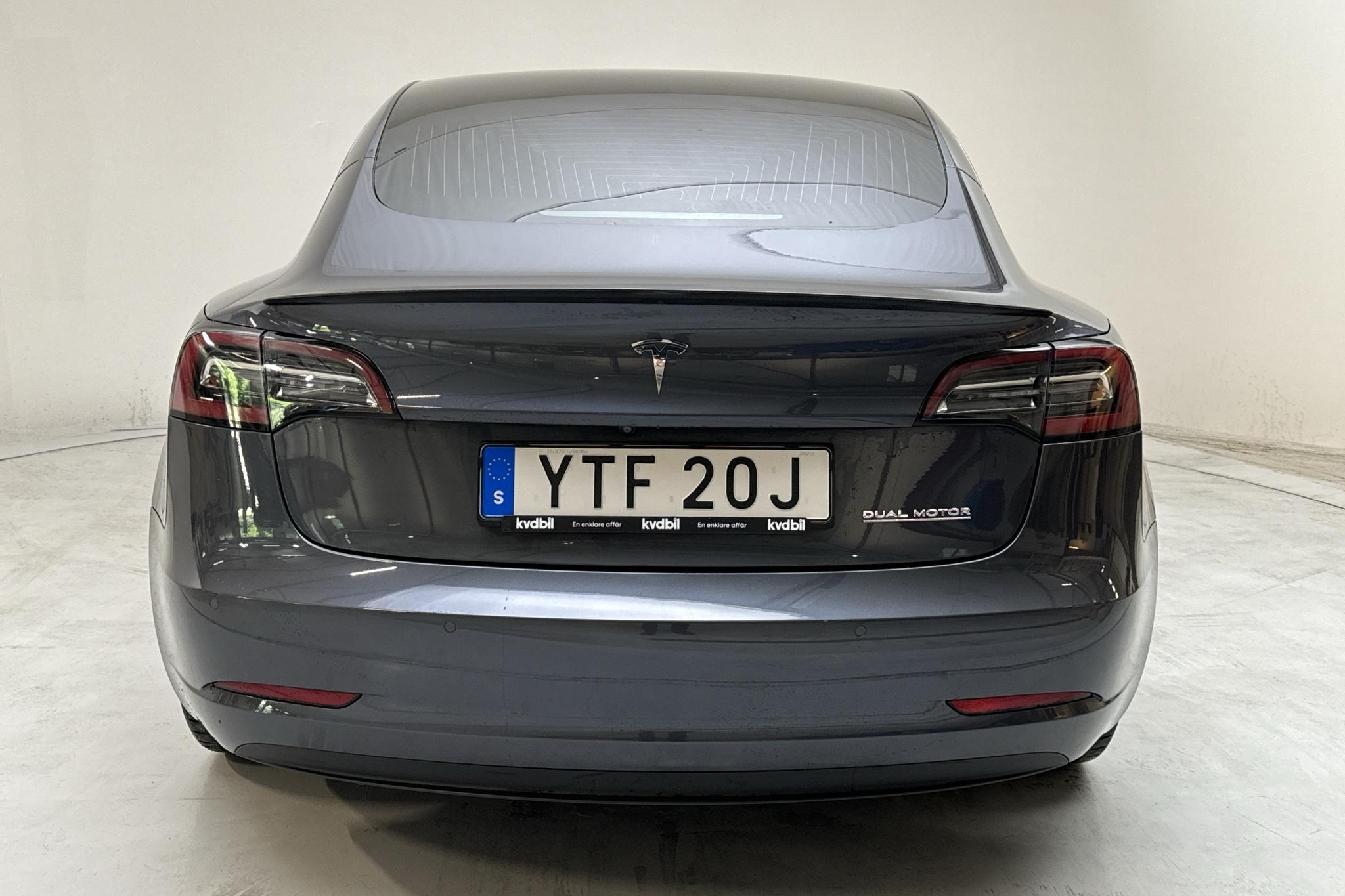 Tesla Model 3 Performance AWD - 102 790 km - Automaatne - hall - 2020