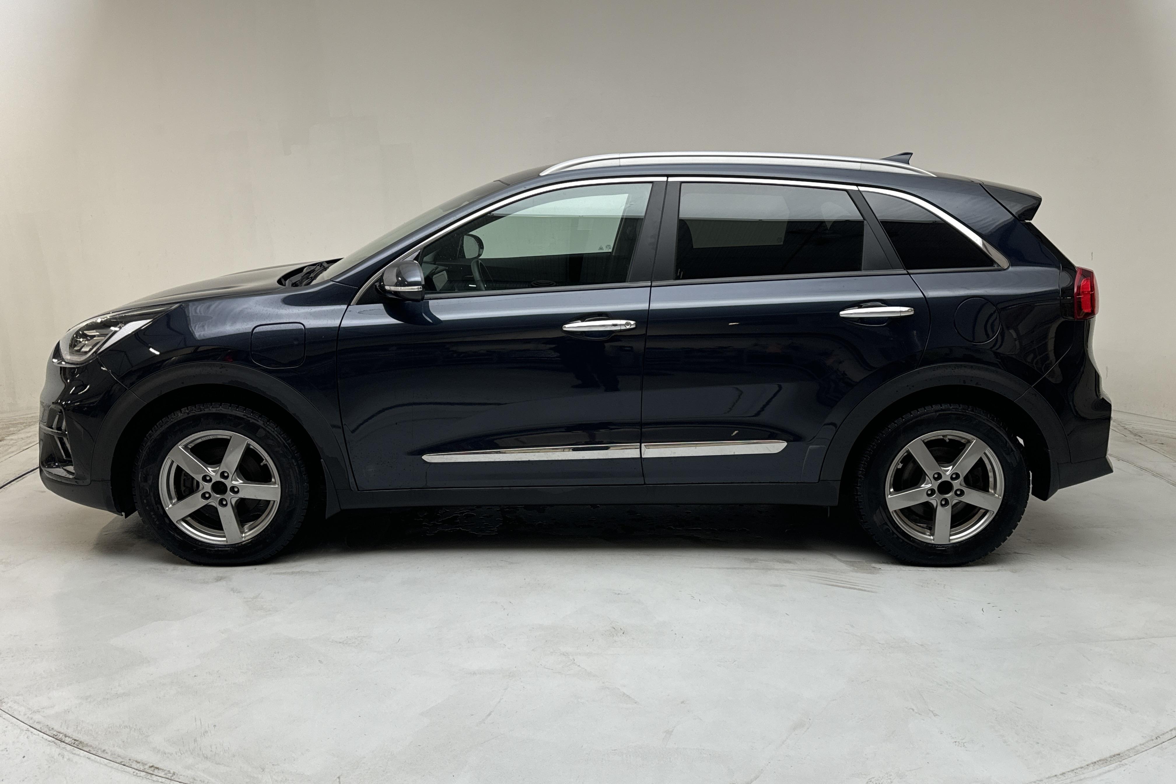 KIA Niro Plug-in Hybrid 1.6 (141hk) - 60 750 km - Automaatne - sinine - 2021