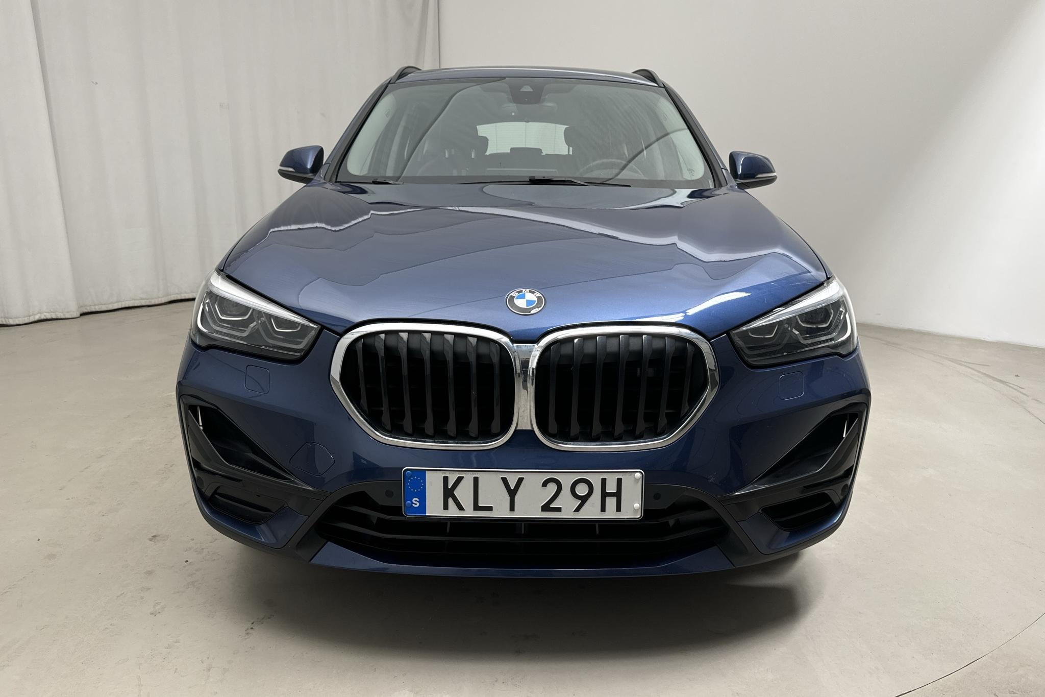 BMW X1 xDrive25e 9,7 kWh LCI, F48 (220hk) - 5 043 mil - Automat - blå - 2021