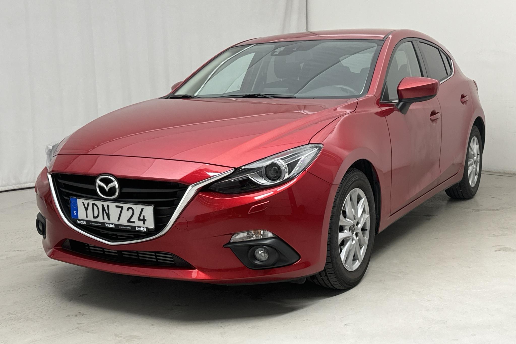 Mazda 3 2.2 DE 5dr (150hk) - 18 100 km - Automatyczna - czerwony - 2016