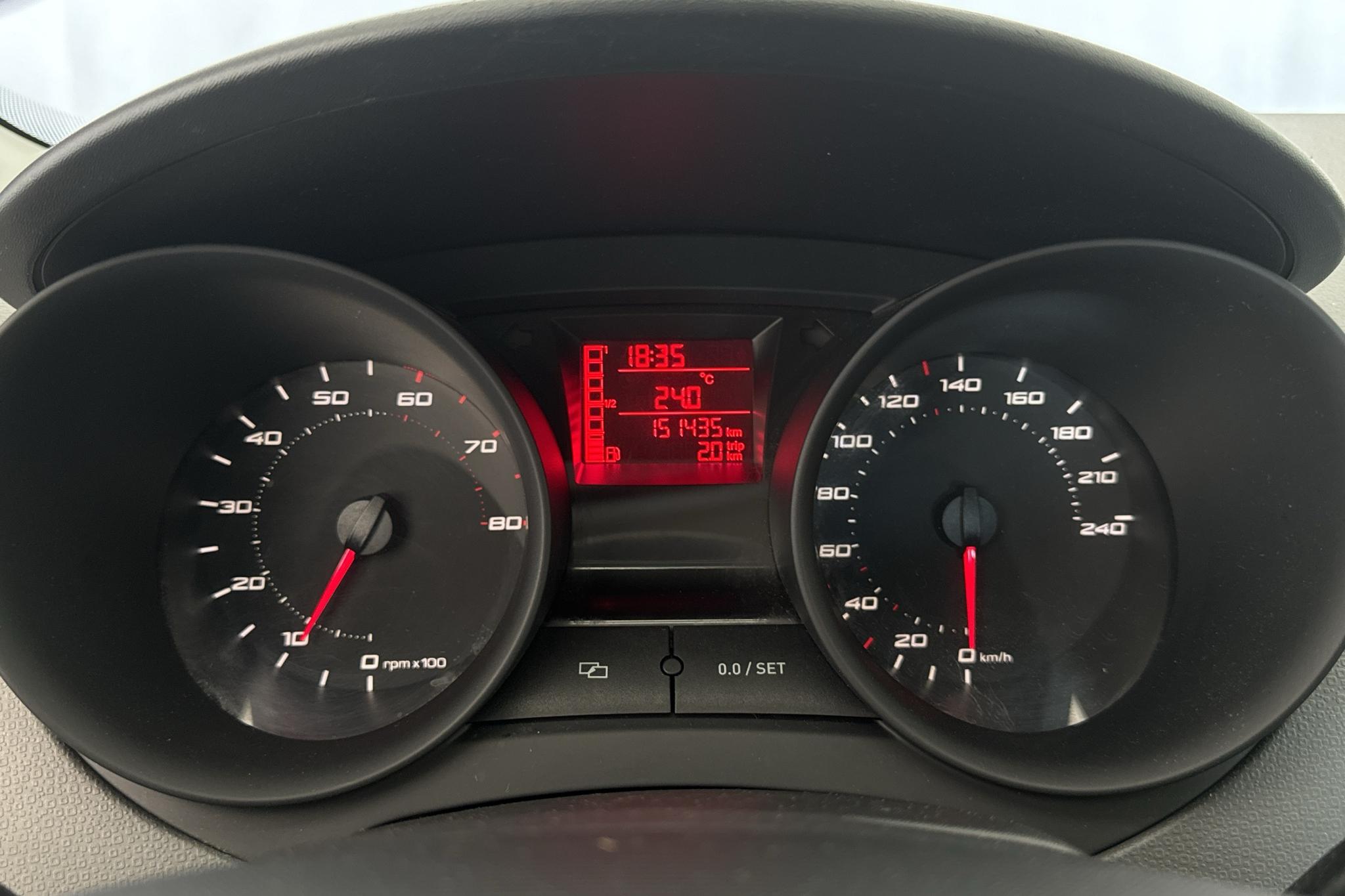Seat Ibiza 1.4 (85hk) - 151 440 km - Manuaalinen - Dark Blue - 2010