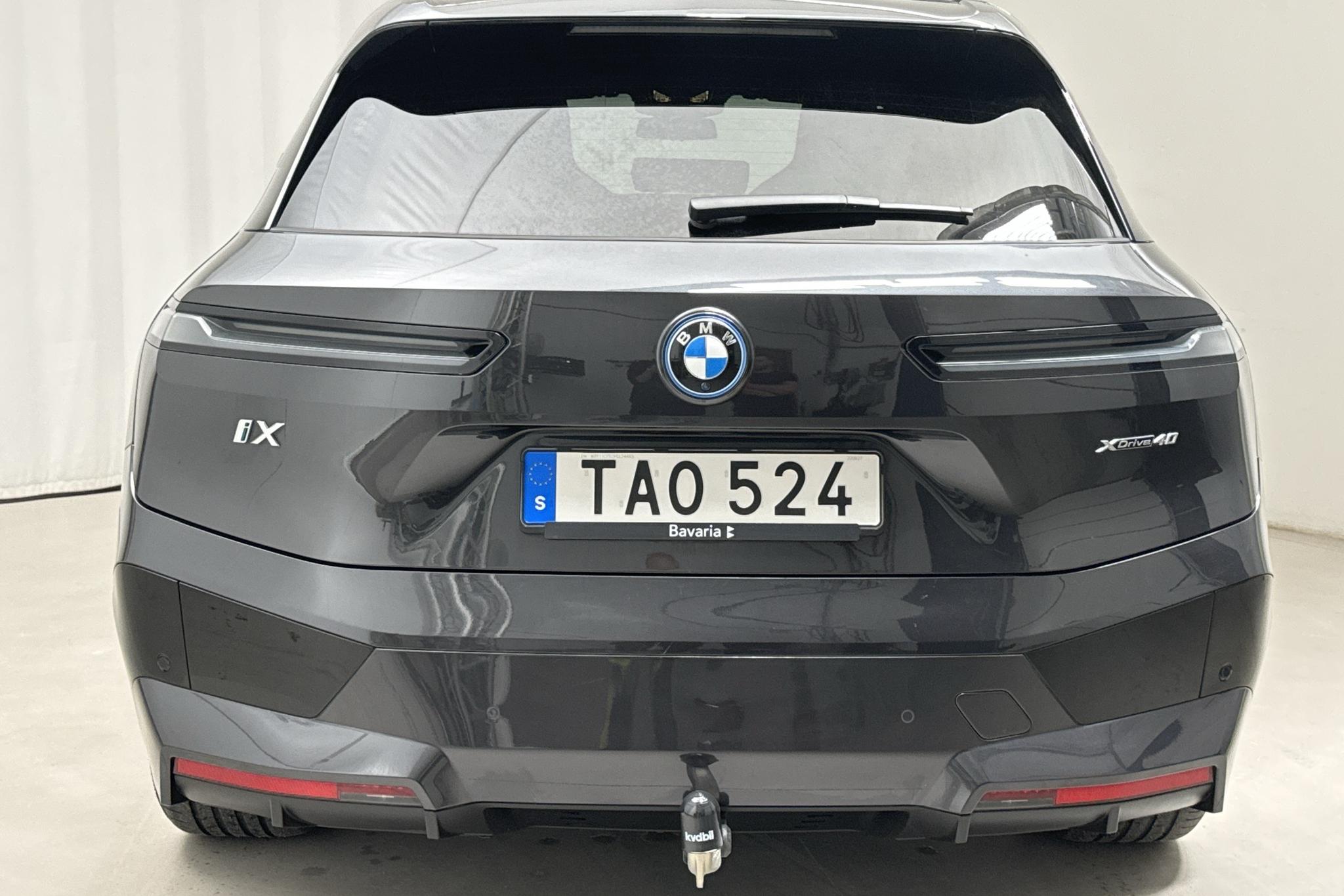 BMW iX xDrive40, i20 (326hk) - 22 010 km - Automatic - gray - 2023