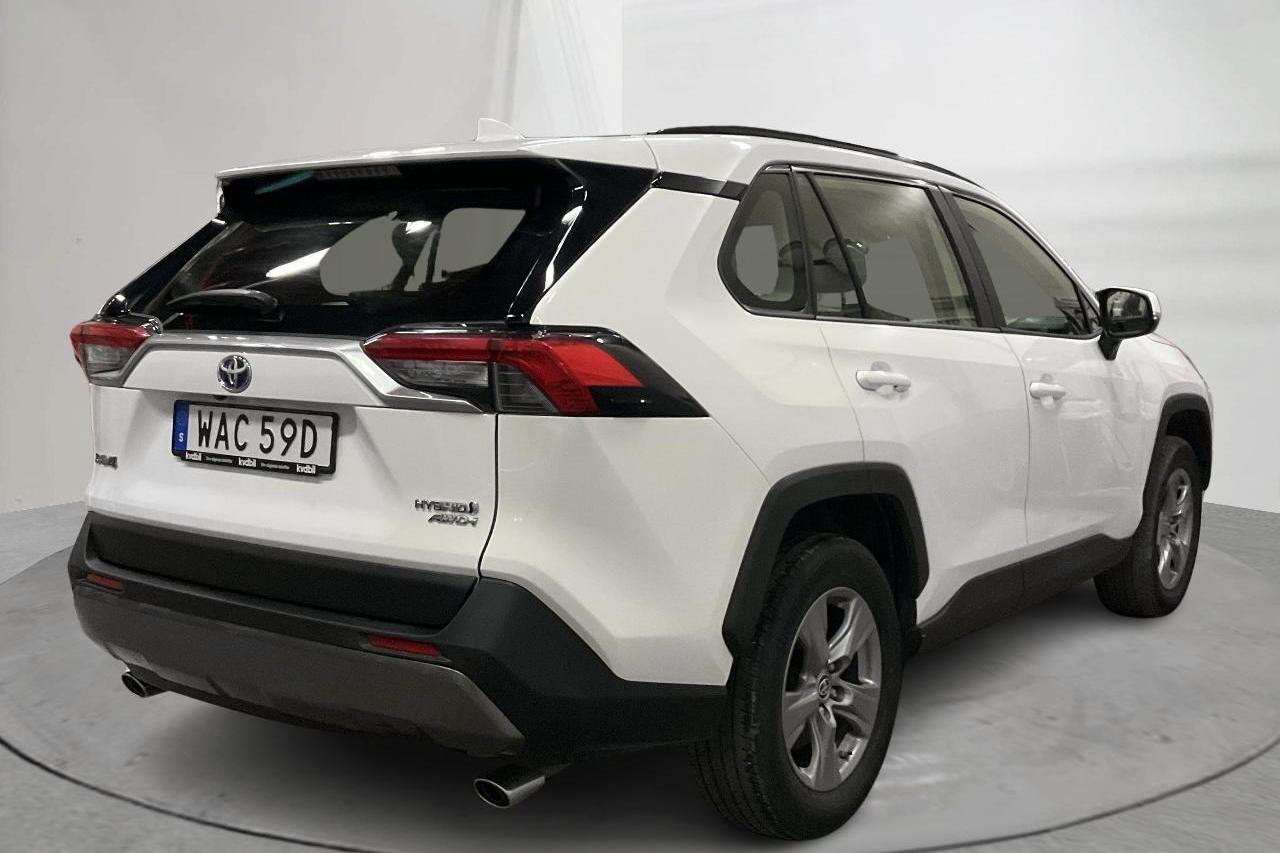 Toyota RAV4 2.5 HSD AWD (222hk) - 86 960 km - Automatyczna - biały - 2022