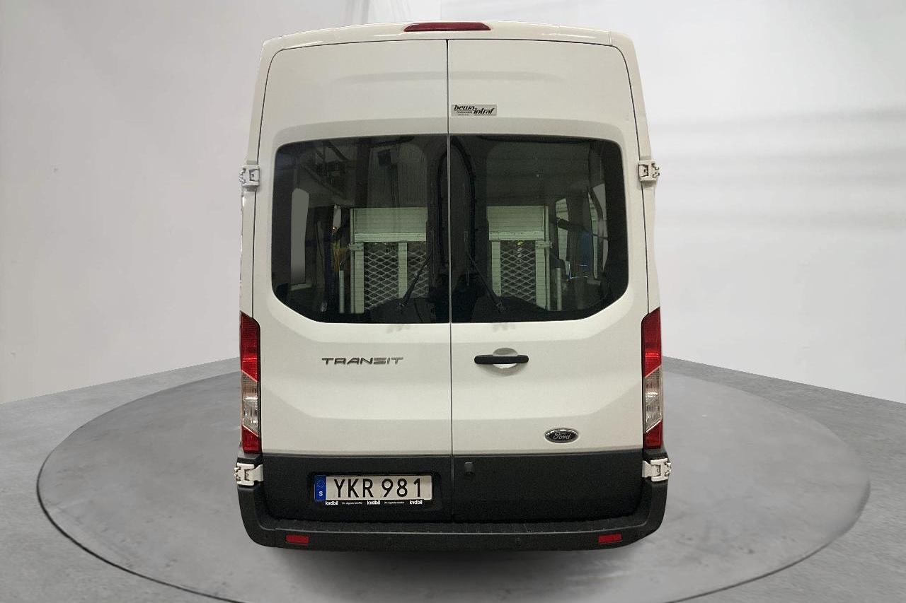 Ford Transit 330 Buss 2.0 TDCi (130hk) - 14 438 mil - Automat - vit - 2017