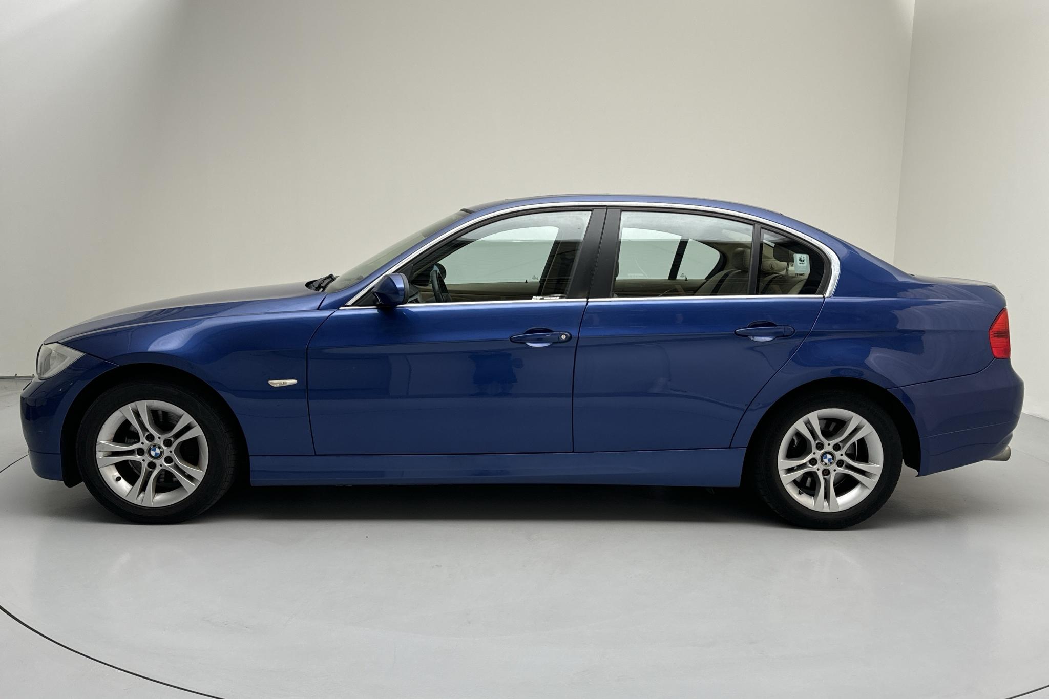 BMW 325i Sedan, E90 (218hk) - 110 820 km - Automatyczna - niebieski - 2008