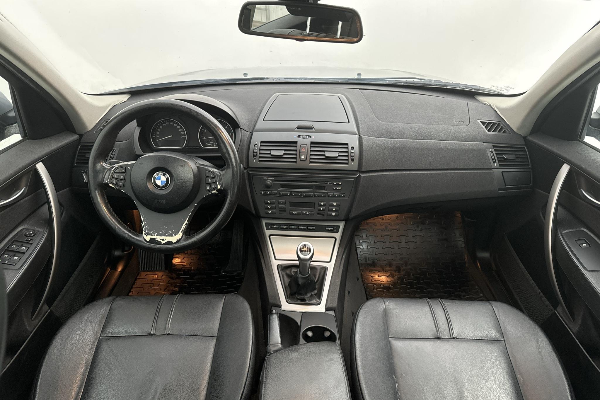 BMW X3 2.0d, E83 (150hk) - 282 270 km - Manuaalinen - Light Grey - 2006