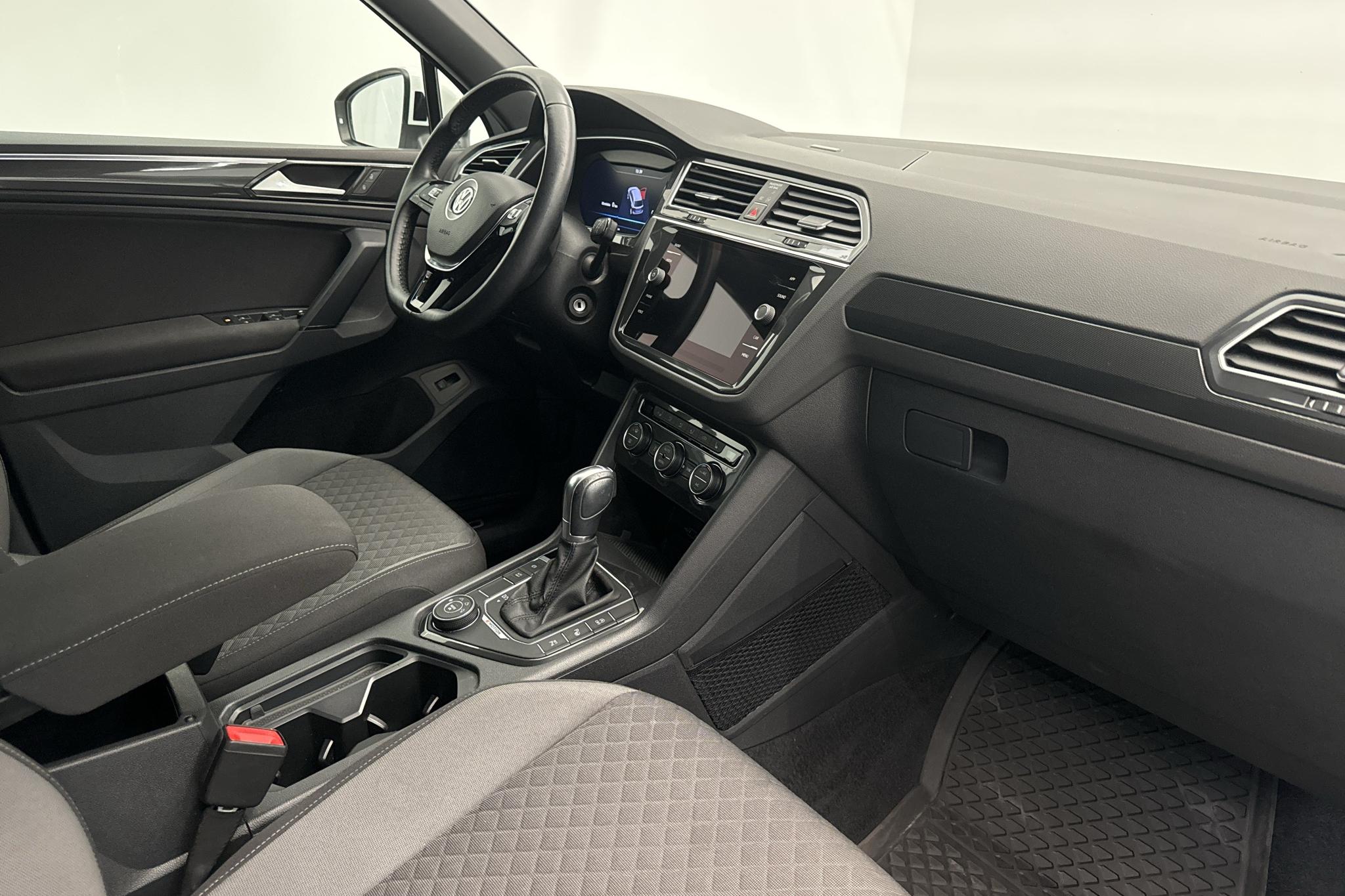 VW Tiguan 1.4 TSI 4MOTION (150hk) - 73 030 km - Automatyczna - biały - 2018