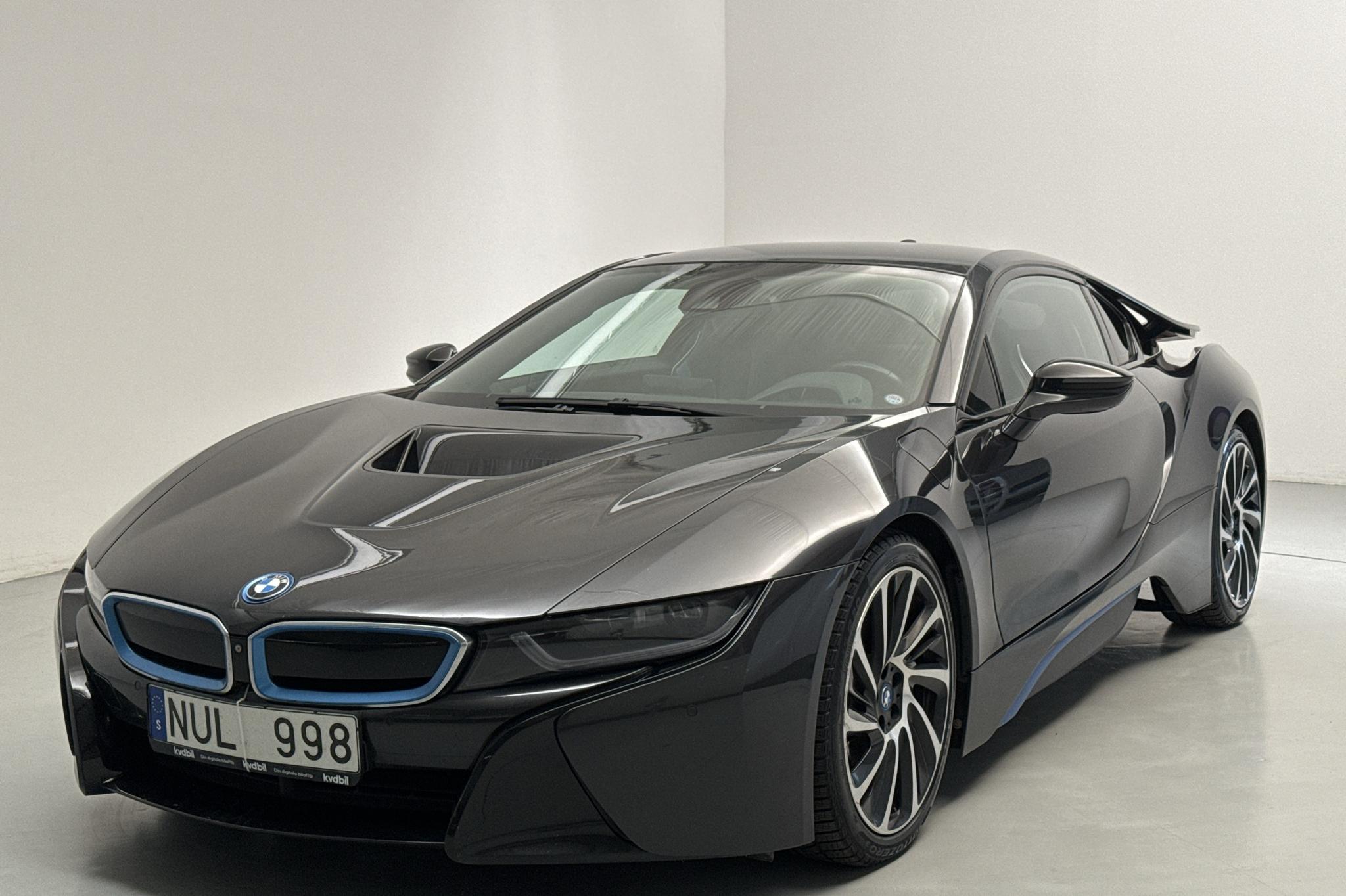 BMW i8, I12 (374hk) - 73 480 km - Automaattinen - harmaa - 2016