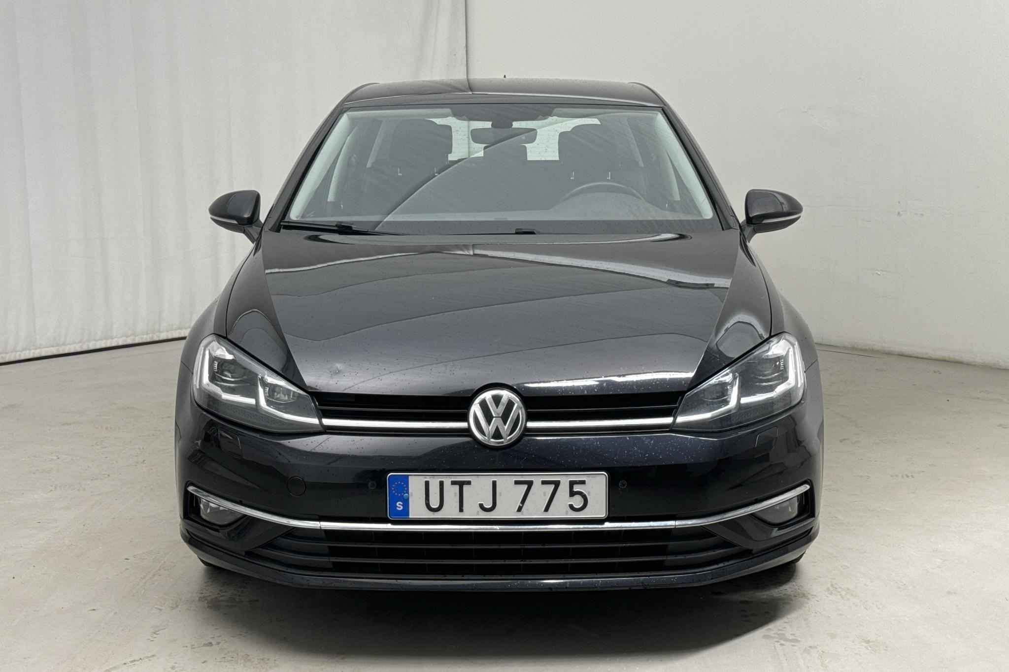 VW Golf VII 1.0 TSI 5dr (115hk) - 175 690 km - Automatic - black - 2019