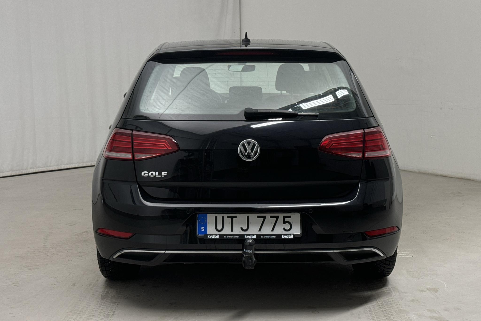 VW Golf VII 1.0 TSI 5dr (115hk) - 175 690 km - Automatic - black - 2019