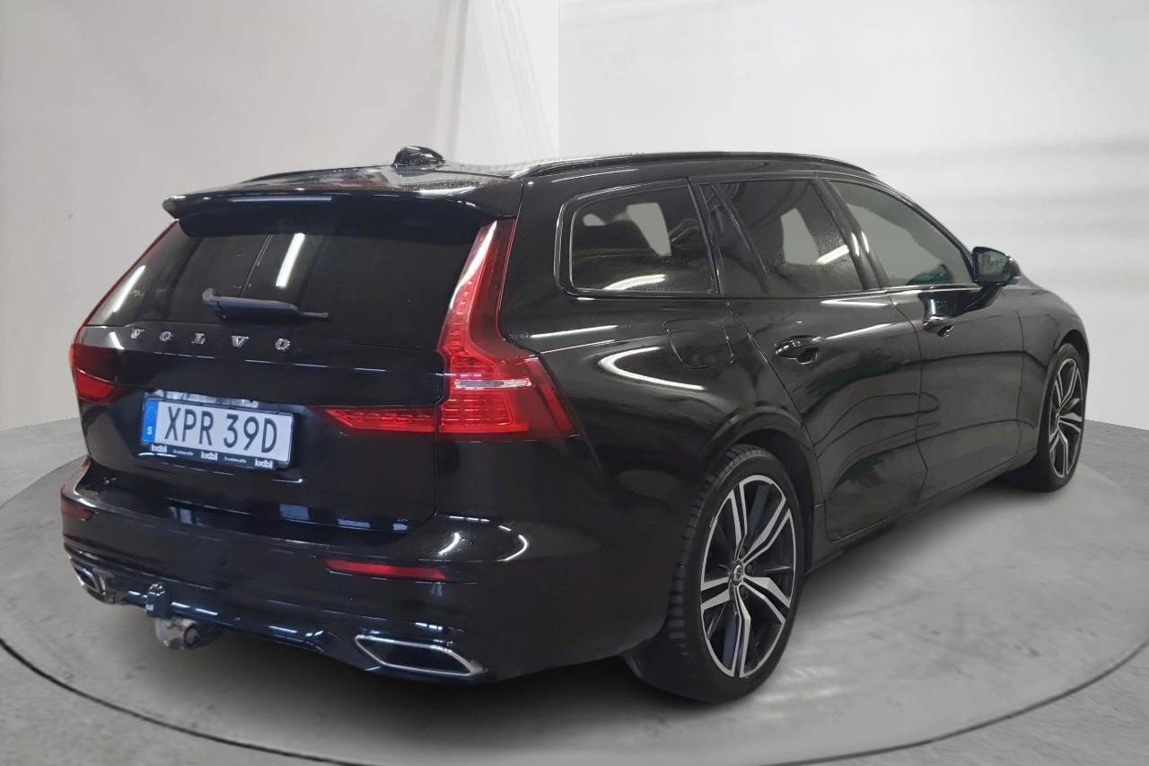 Volvo V60 T6 AWD Recharge (340hk) - 112 050 km - Automaatne - must - 2021