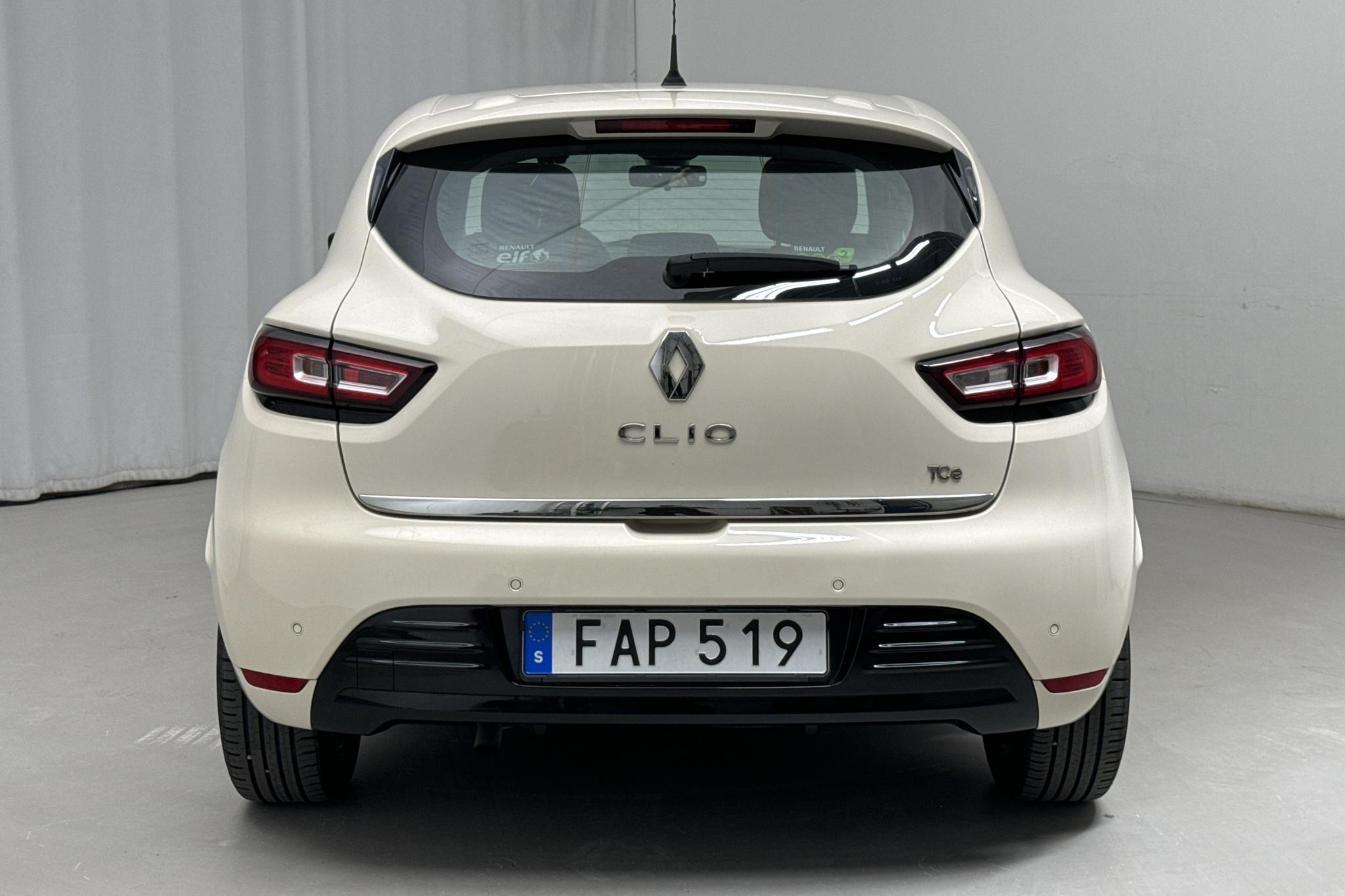 Renault Clio IV 0.9 TCe 90 5dr (90hk) - 38 770 km - Manual - white - 2017