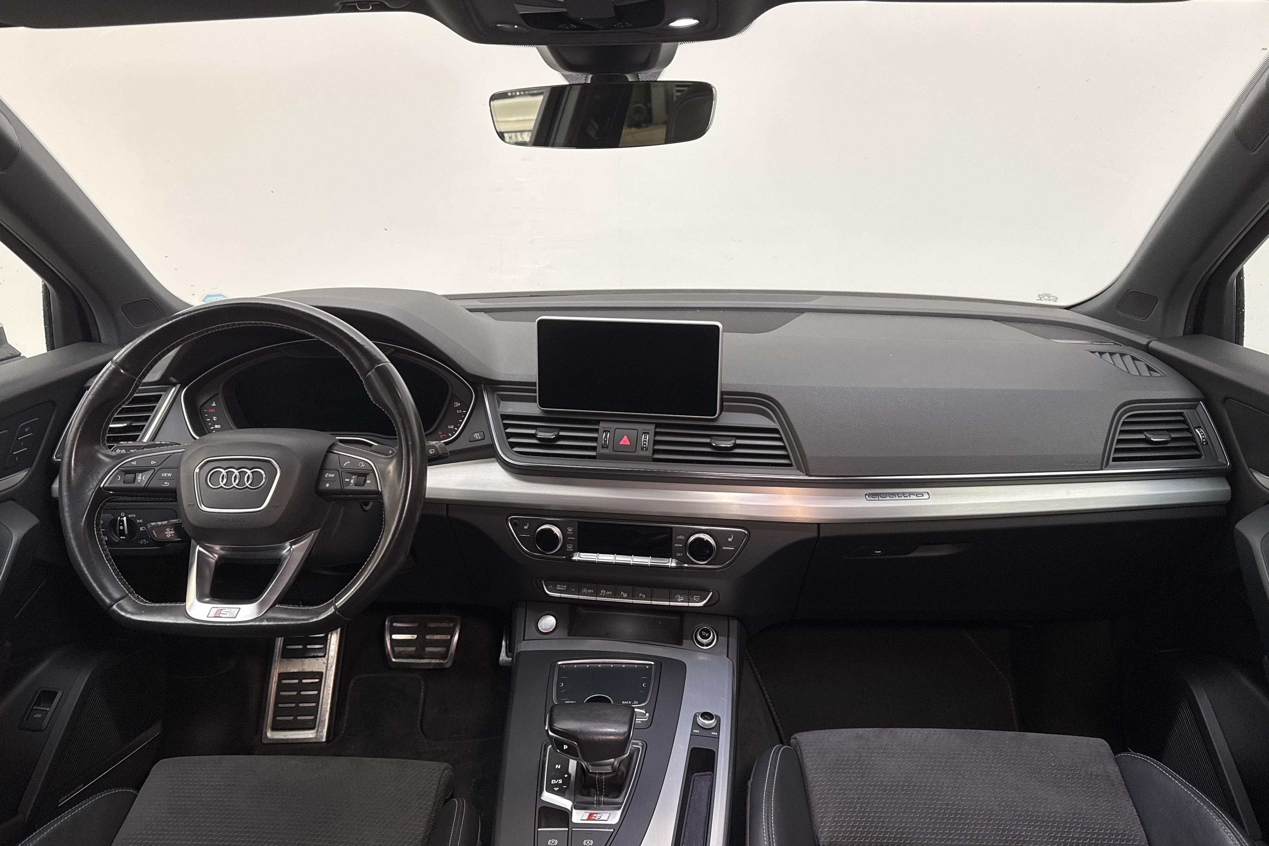 Audi SQ5 3.0 TFSI quattro (354hk) - 13 272 mil - Automat - grå - 2018