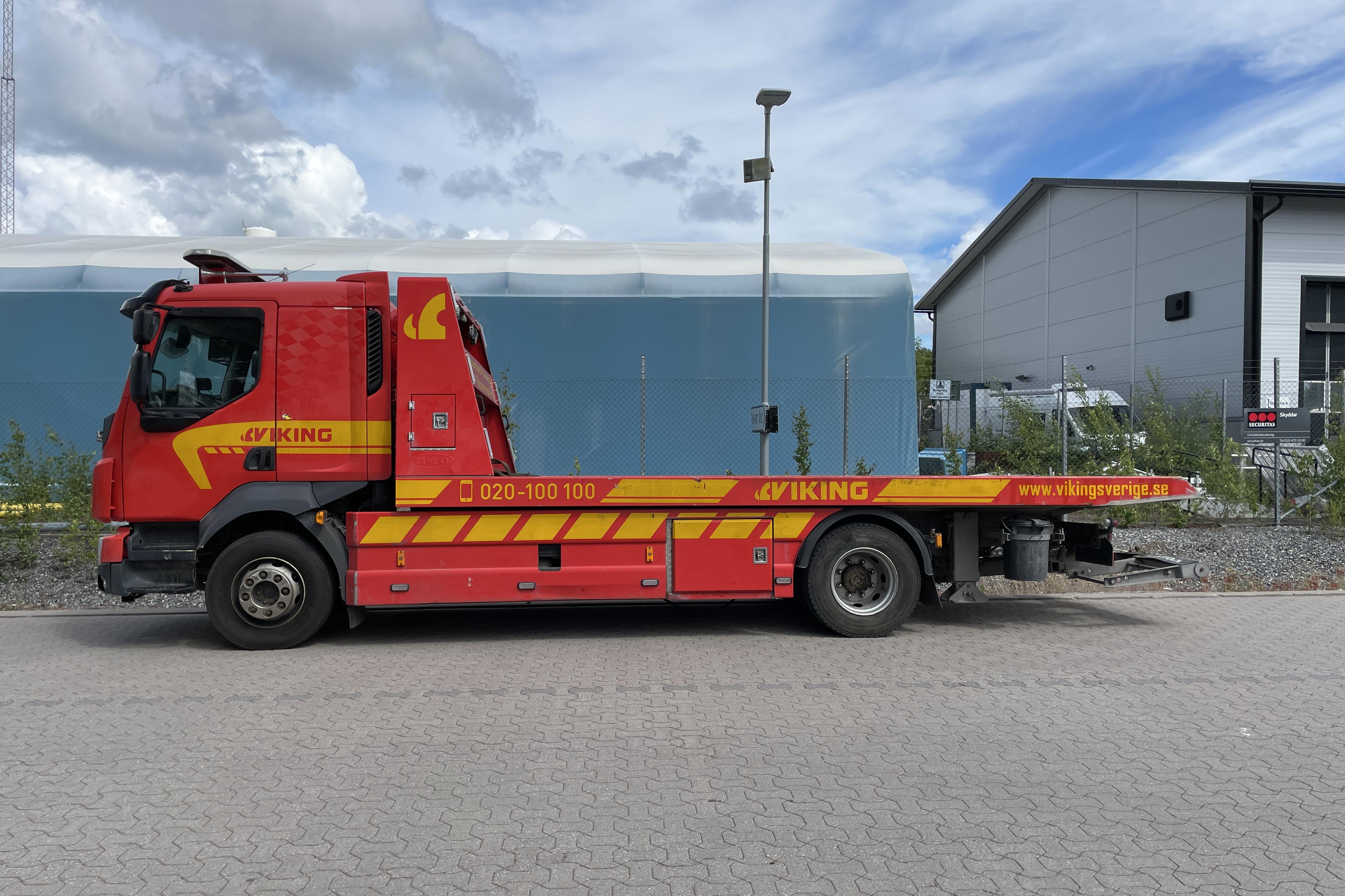 Volvo FL240 - 275 969 km - Automatic - red - 2016