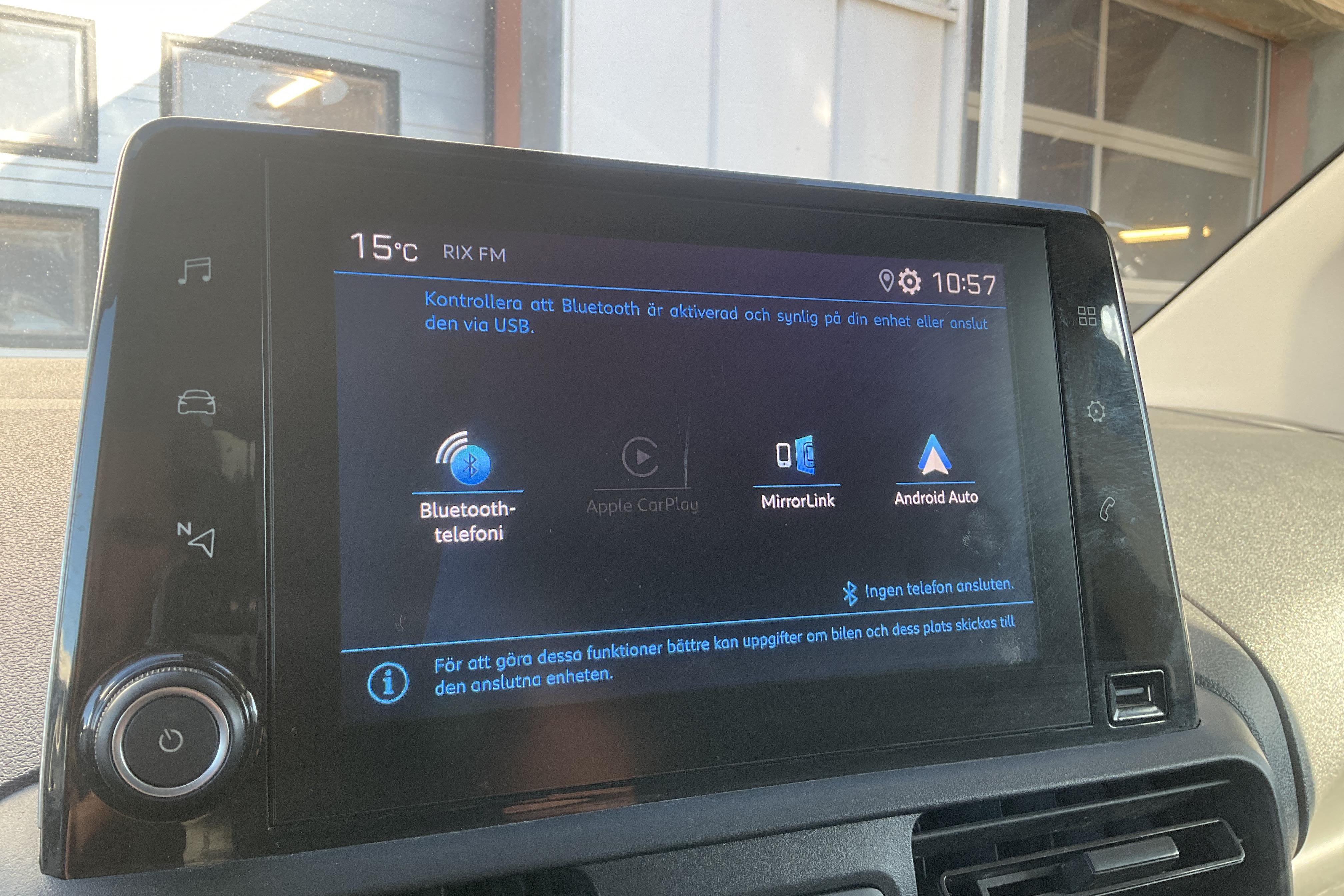 Peugeot Partner 1.5 HDI Skåp (130hk) - 180 240 km - Automaatne - must - 2019