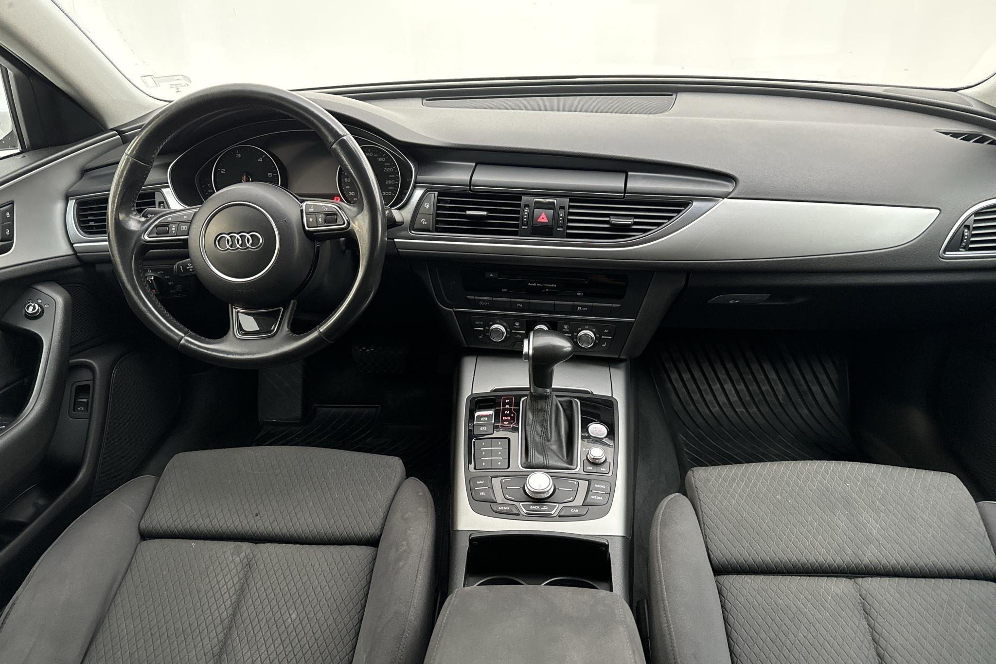 Audi A6 2.0 TDI Avant (177hk) - 26 854 mil - Automat - vit - 2013