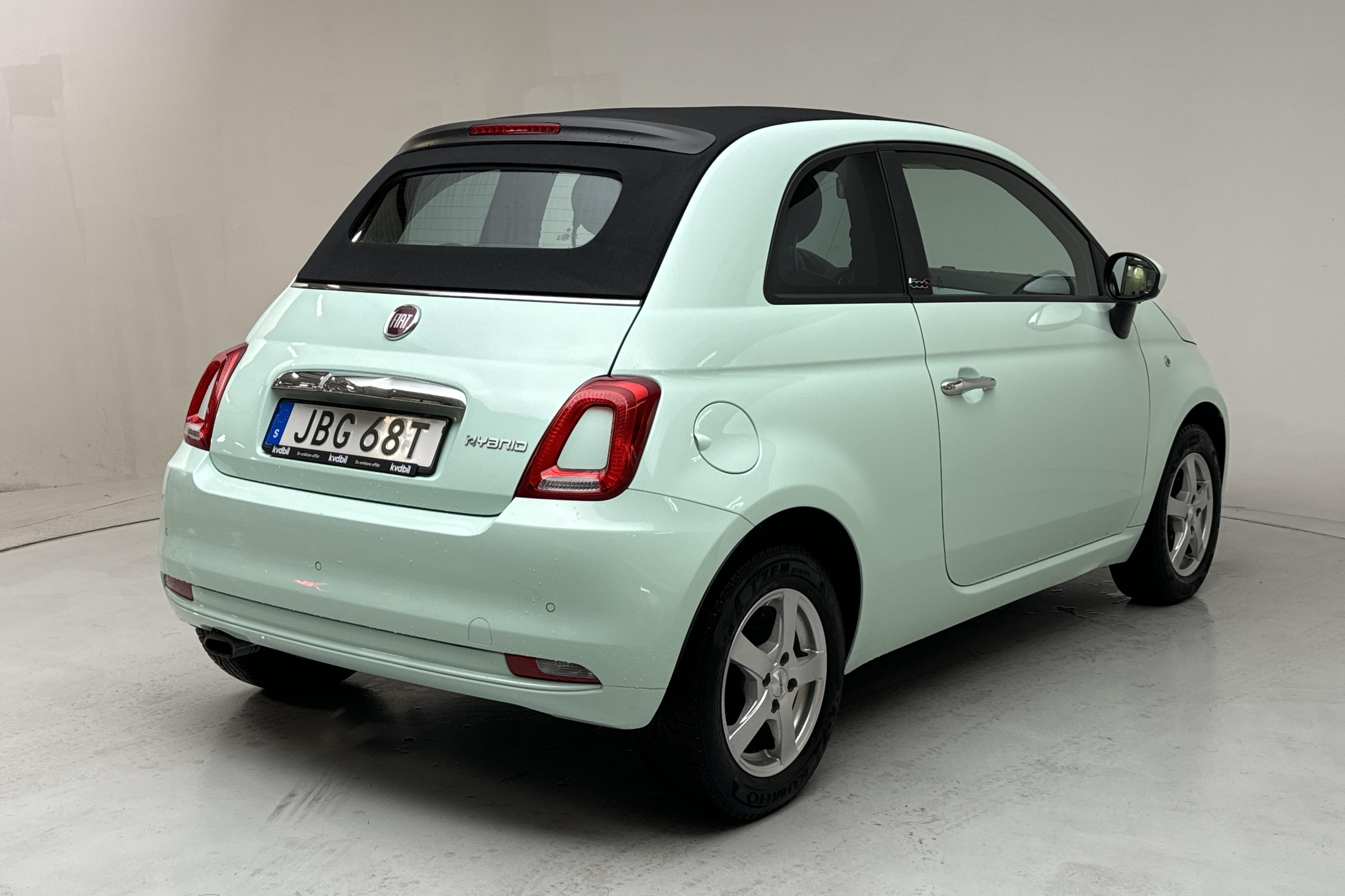 Fiat 500C Hybrid (70hk) - 50 400 km - Manualna - zielony - 2020