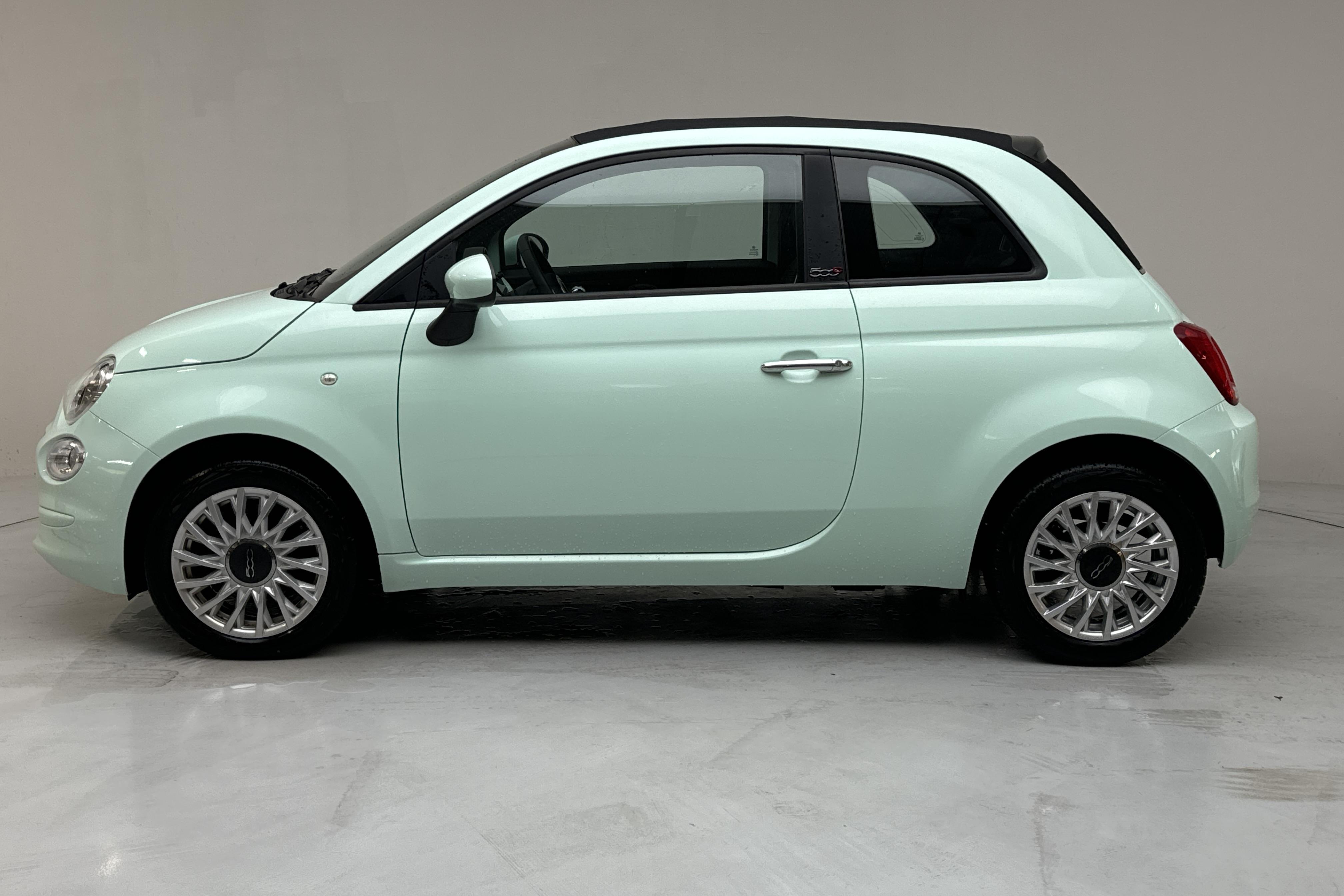 Fiat 500C Hybrid (70hk) - 44 790 km - Manuaalinen - vihreä - 2021