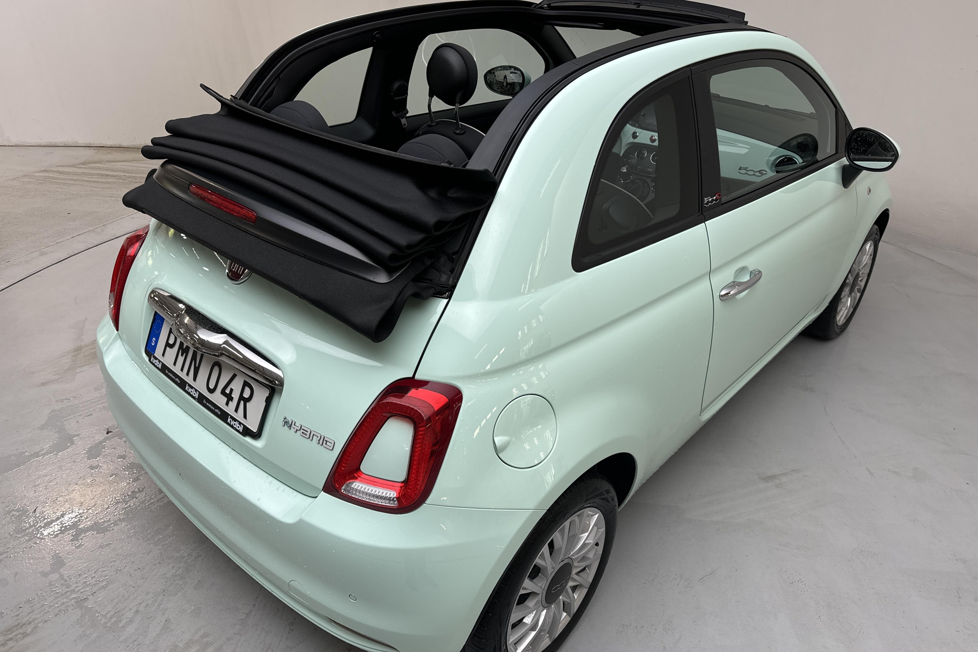 Fiat 500C Hybrid (70hk) - 44 790 km - Manualna - zielony - 2021