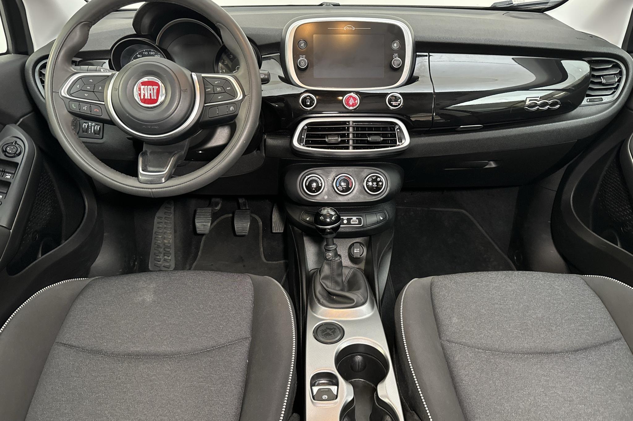 Fiat 500X 1.6 E-torq (110hk) - 99 330 km - Manualna - czarny - 2019