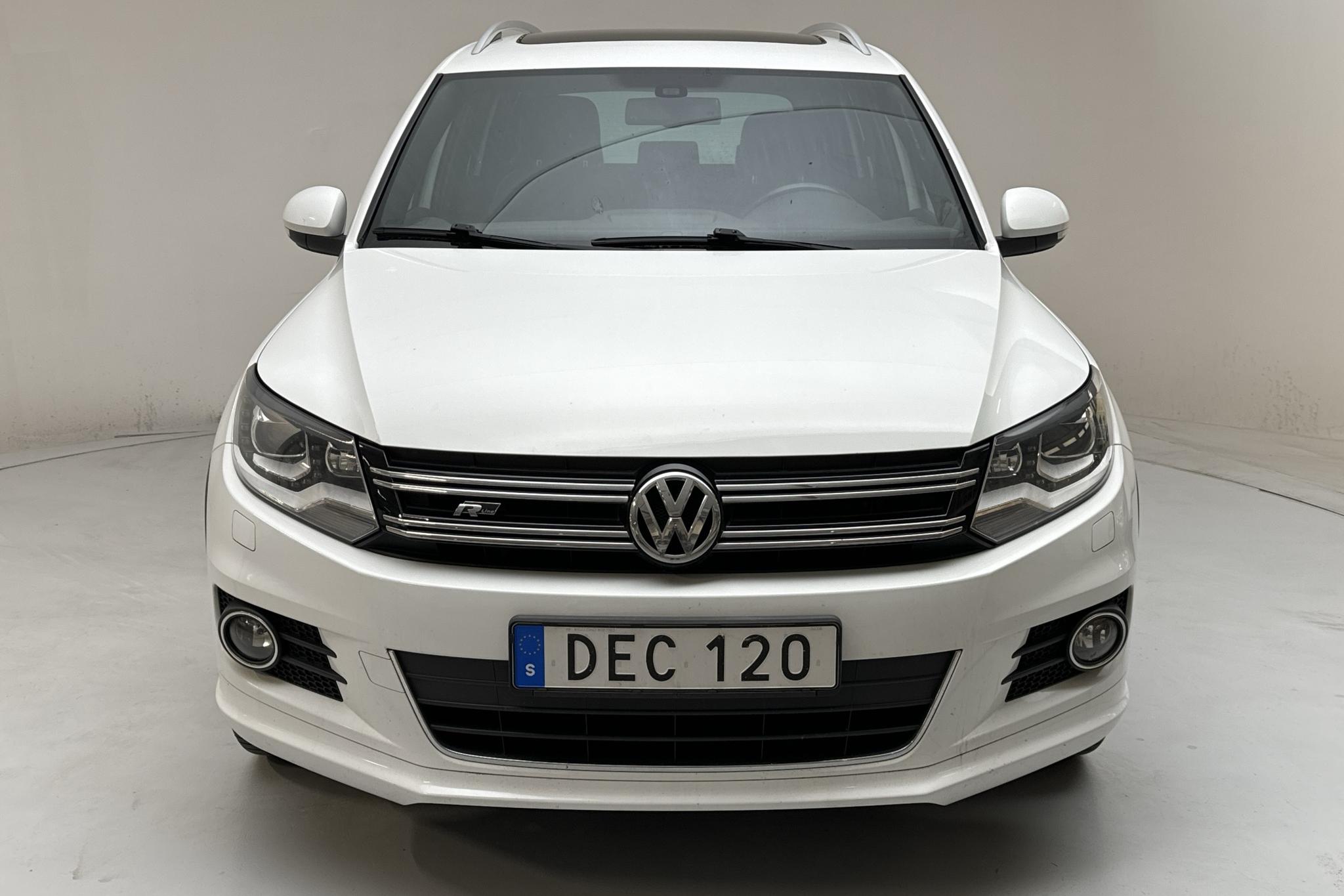 VW Tiguan 1.4 TSI 4MOTION (160hk) - 159 360 km - Käsitsi - valge - 2015