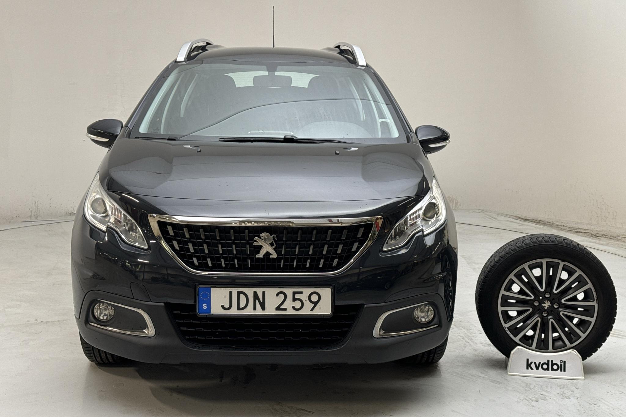 Peugeot 2008 1.2 VTi (82hk) - 110 750 km - Käsitsi - Dark Grey - 2016