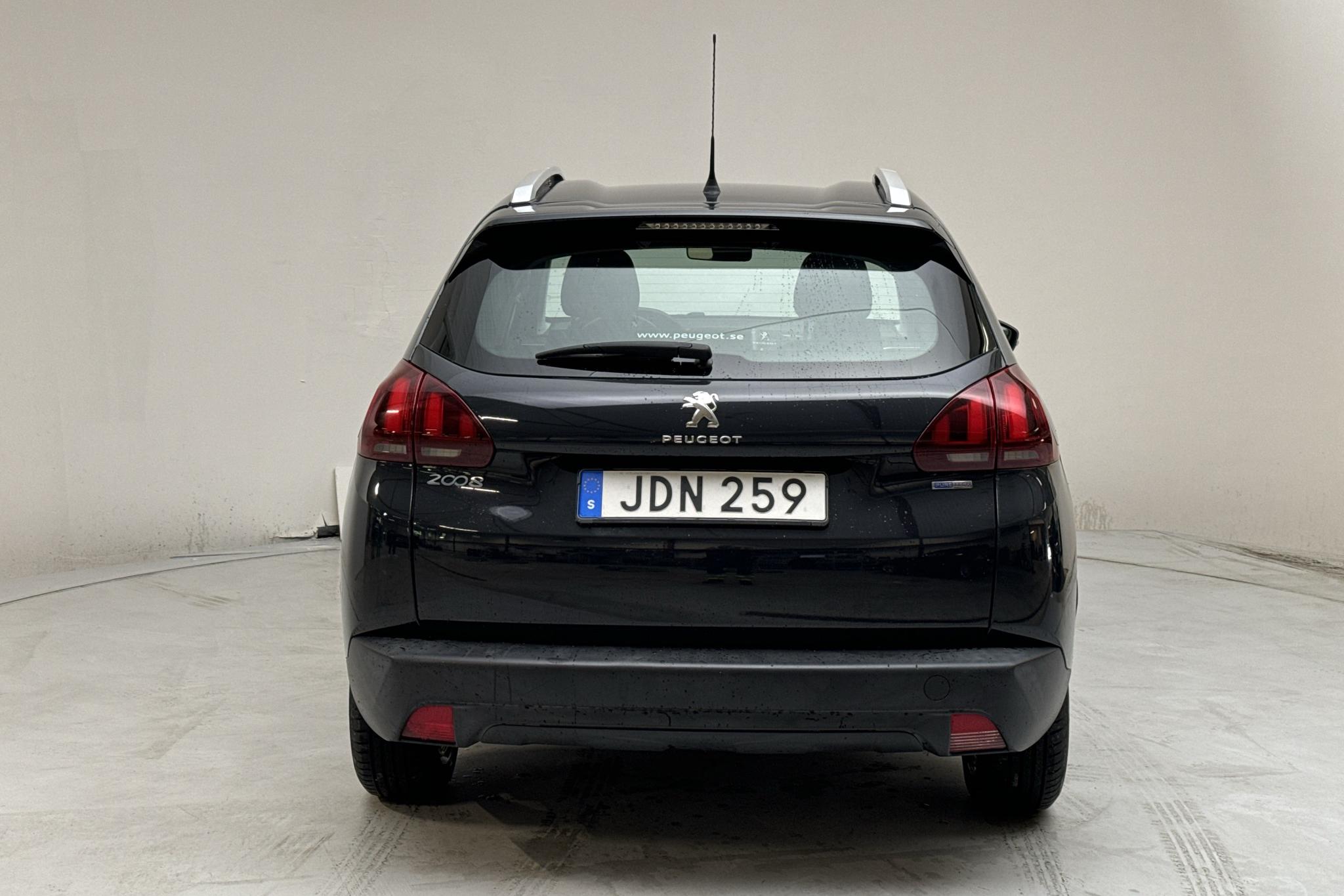 Peugeot 2008 1.2 VTi (82hk) - 11 075 mil - Manuell - Dark Grey - 2016