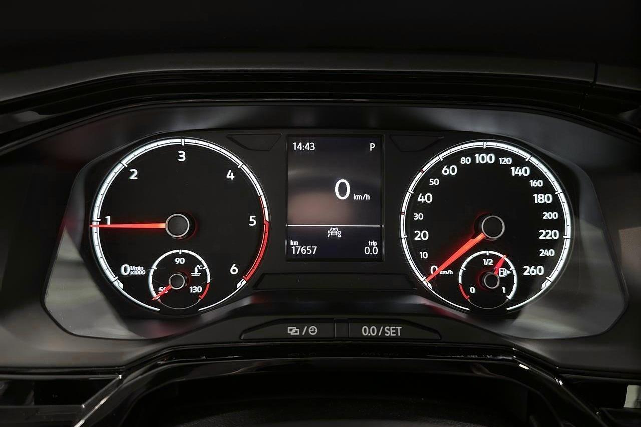 VW Polo 1.6 TDI SCR 5dr (95hk) - 17 660 km - Automatyczna - czarny - 2020