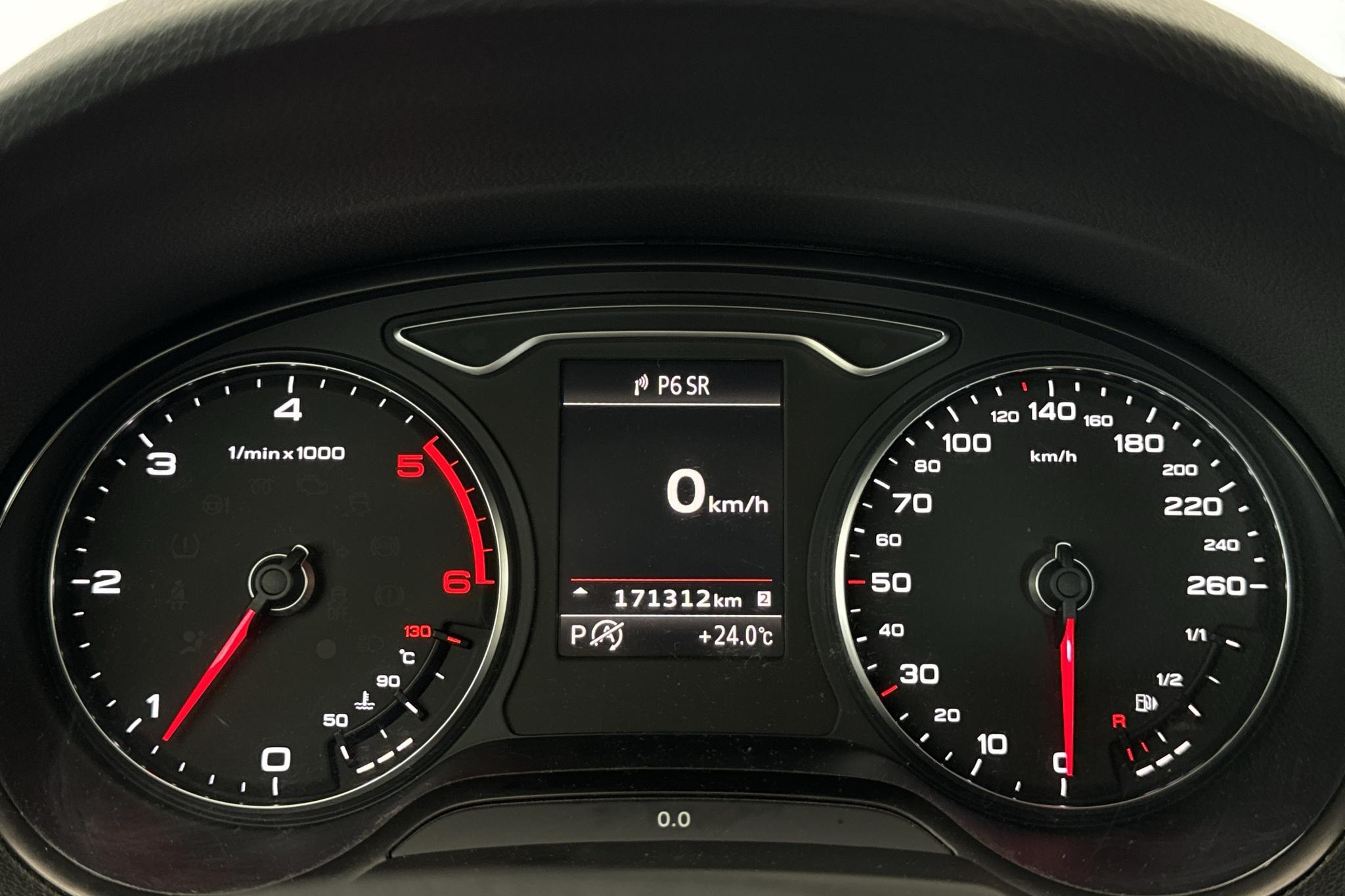 Audi A3 1.6 TDI Ultra Sportback (110hk) - 171 310 km - Automaatne - hõbe - 2015