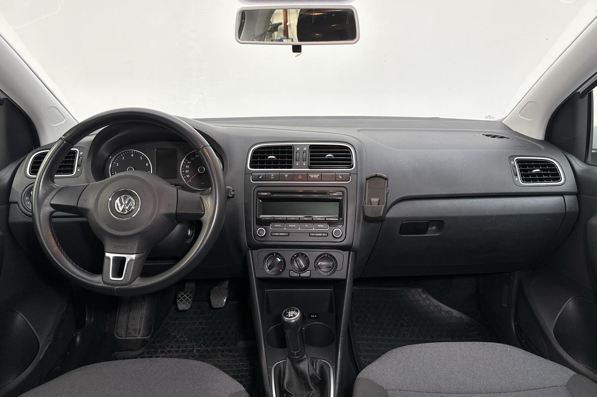 VW Polo 1.2 TSI 5dr (90hk) - 17 003 mil - Manuell - vit - 2013